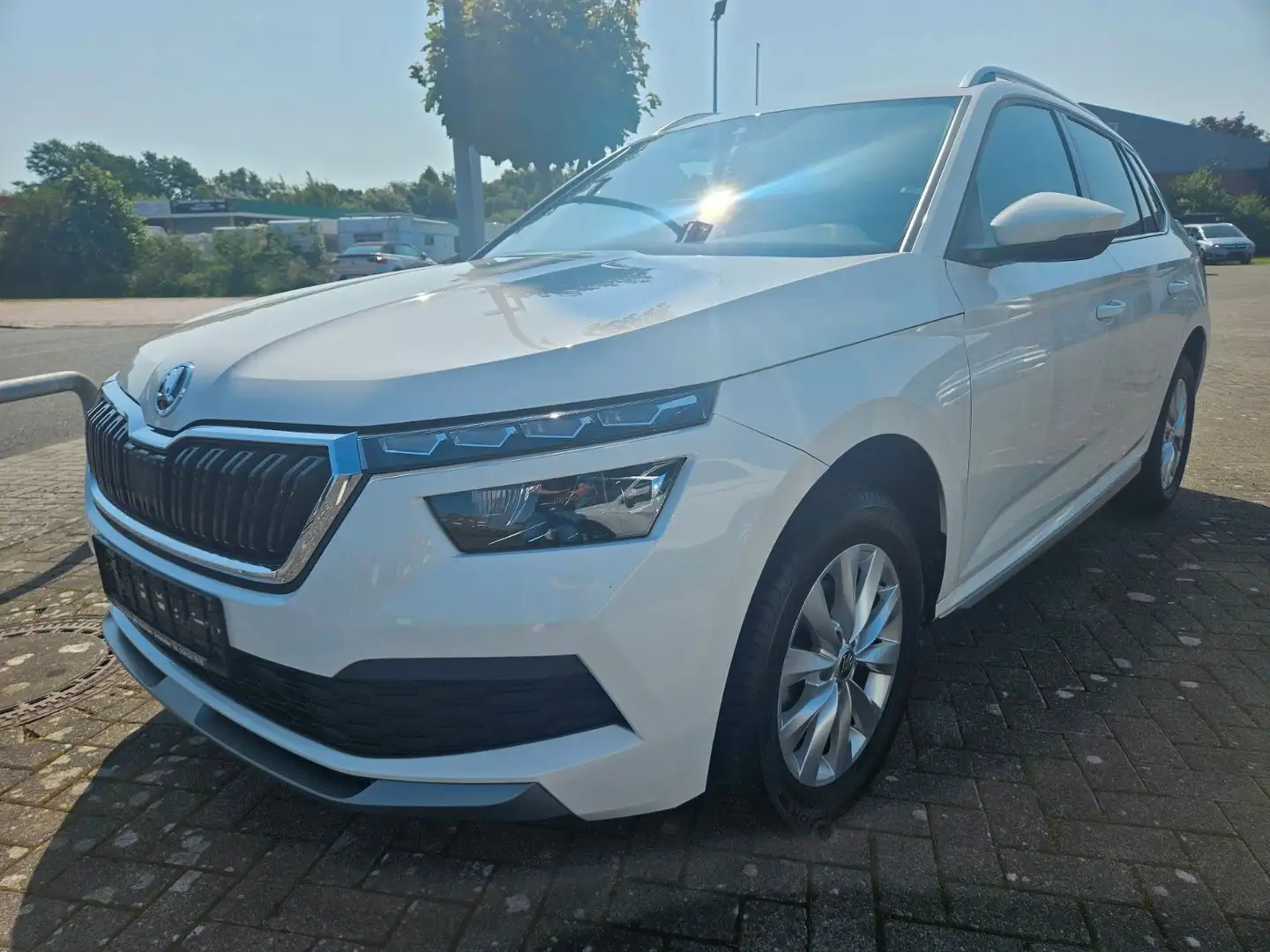 Skoda Kamiq Style AHK Blanc - 1