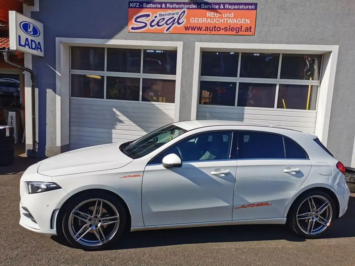 Mercedes-Benz A 200 (177.087) Blanc - 1