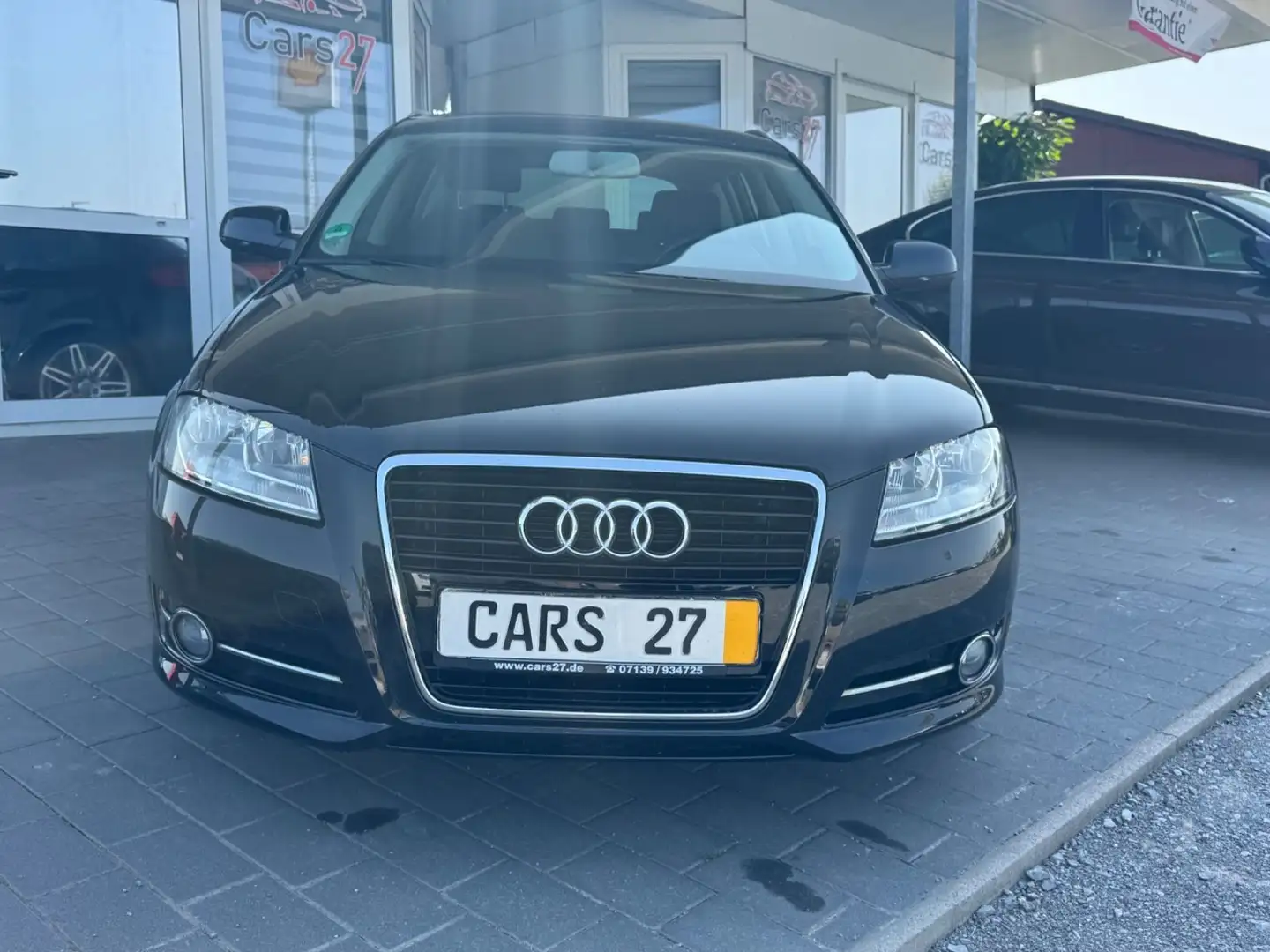Audi A3 Sportback 1.8 TFSI Klima PDC Alu Scheckheftg. Schwarz - 2
