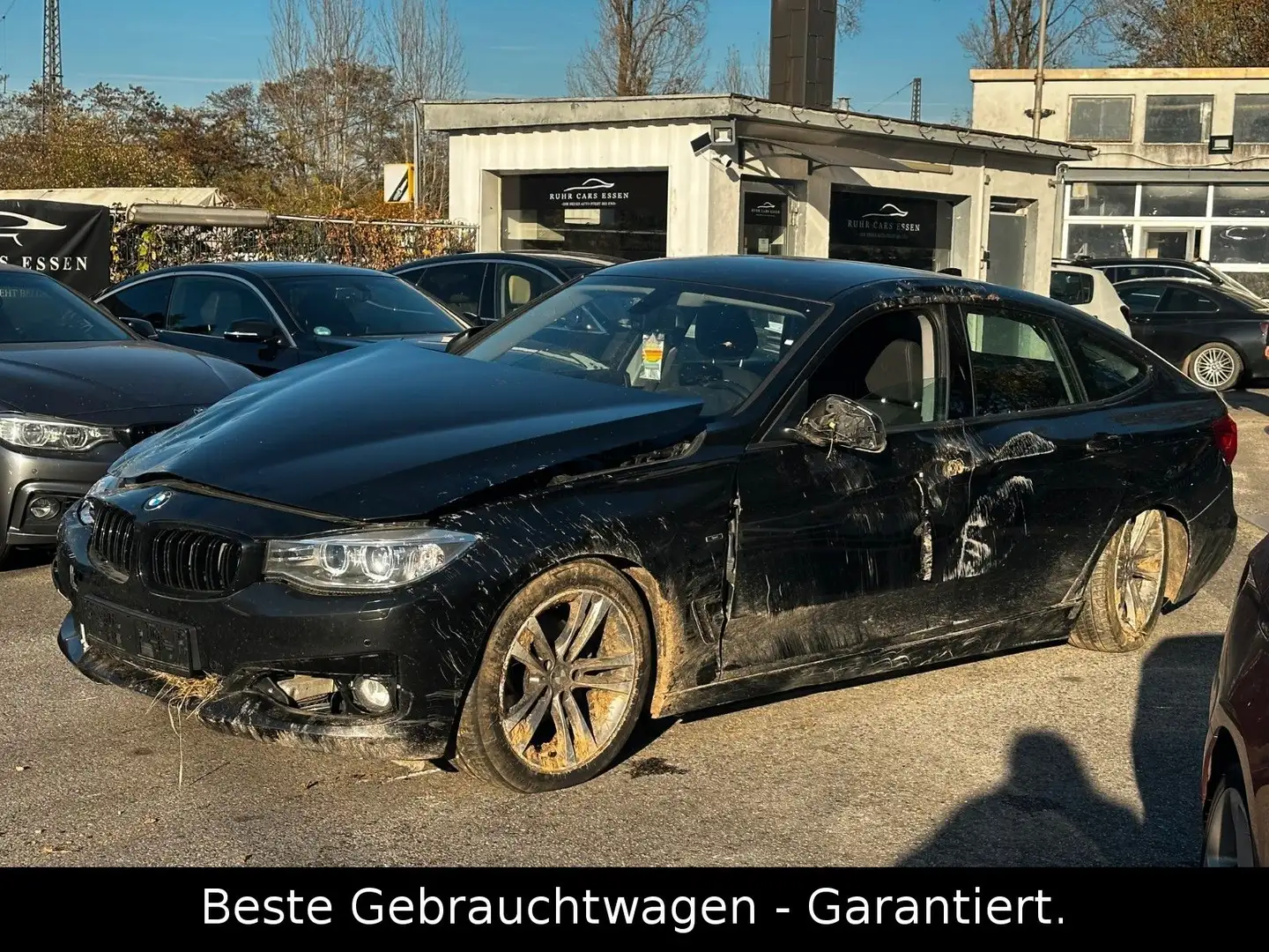 BMW 320 Sport Line Schwarz - 1