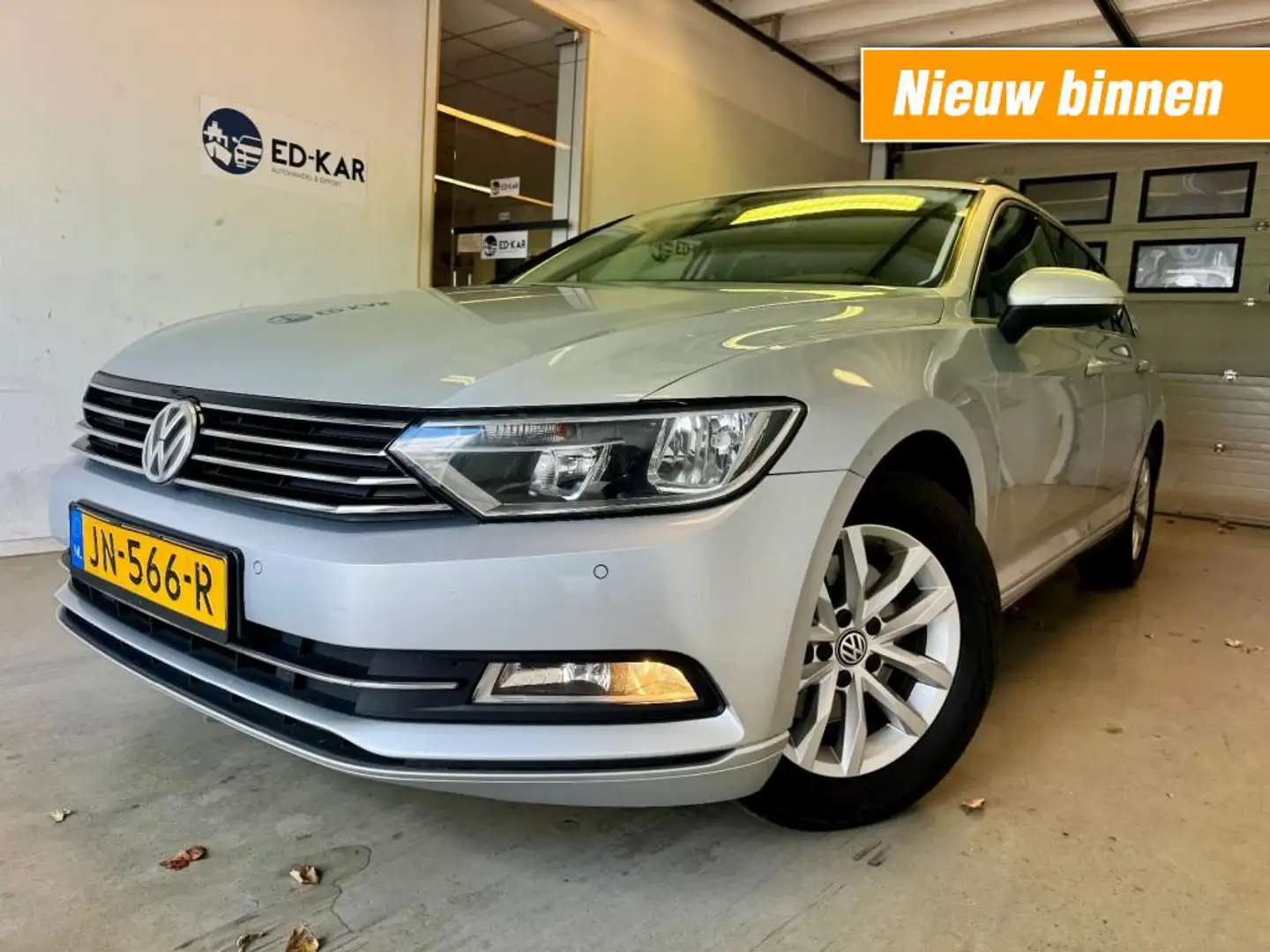 Volkswagen Passat 1.4 TSI ACT Highline ECC ACC 1STE EIG. NETTE AUTO Grijs - 1