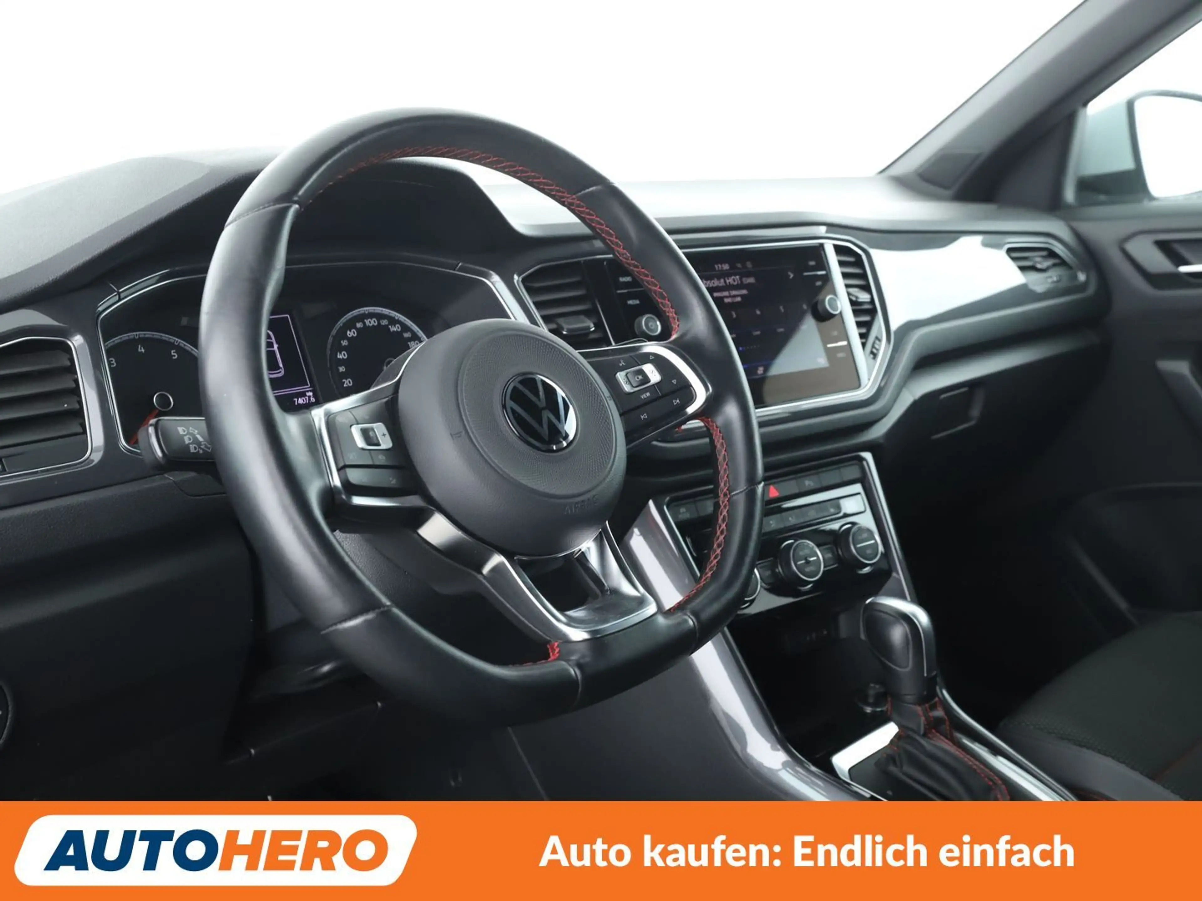 Volkswagen T-Roc 1.5 TSI ACT Sport Aut.*NAVI*PDC*SHZ* — photo 11