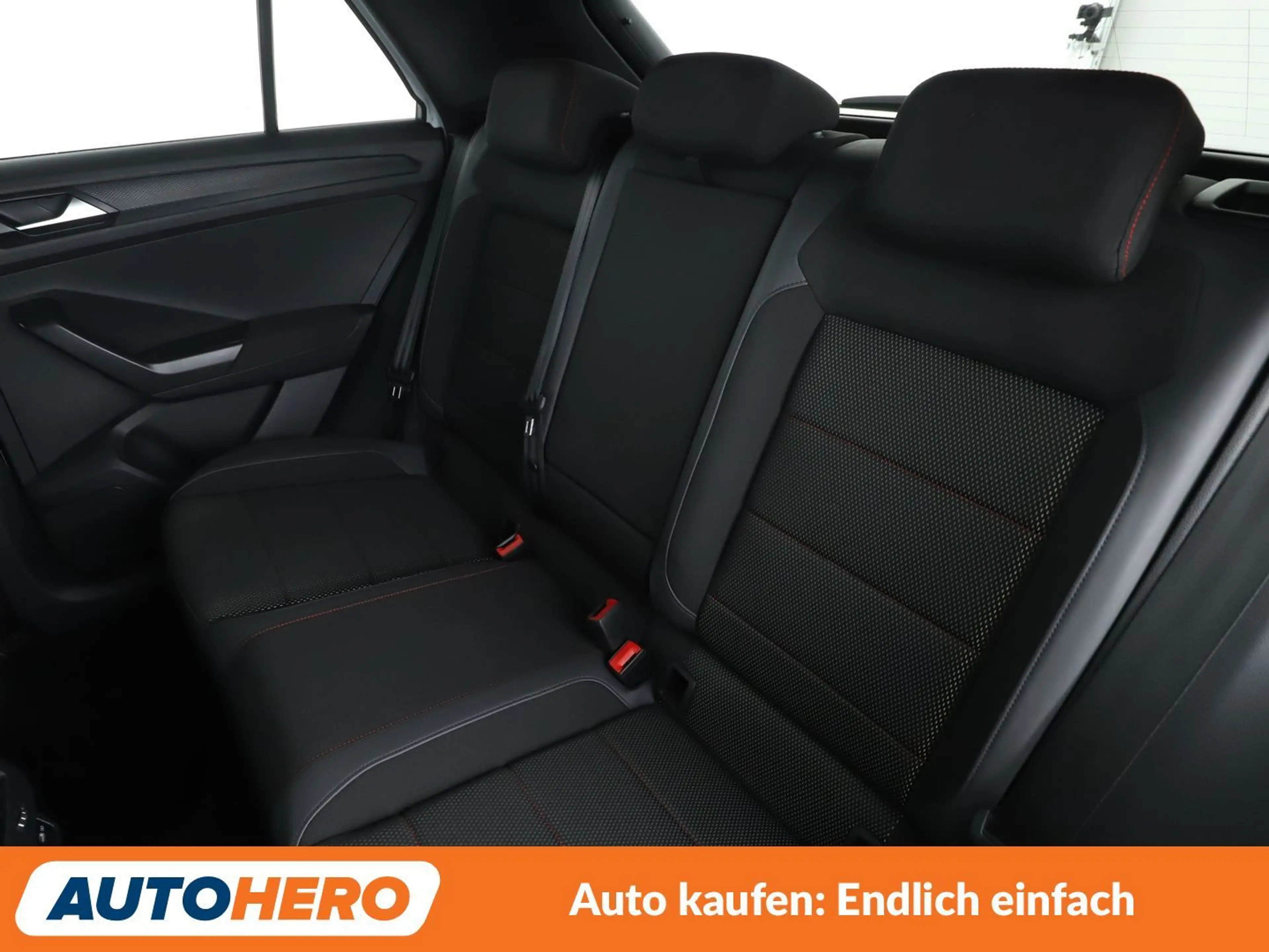 Volkswagen T-Roc 1.5 TSI ACT Sport Aut.*NAVI*PDC*SHZ* — photo 14