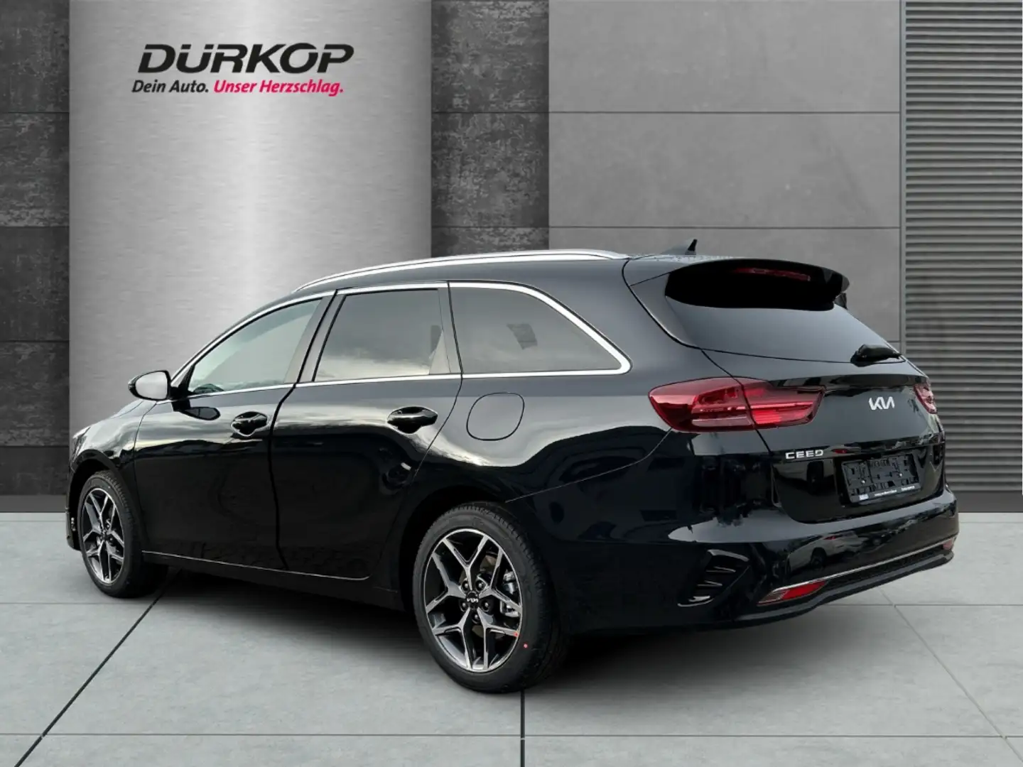 Kia Ceed SW / cee'd SW 1.5T 48V DCT ULTIMATE EDITION STYLE-PAKET Navi Dig Noir - 2