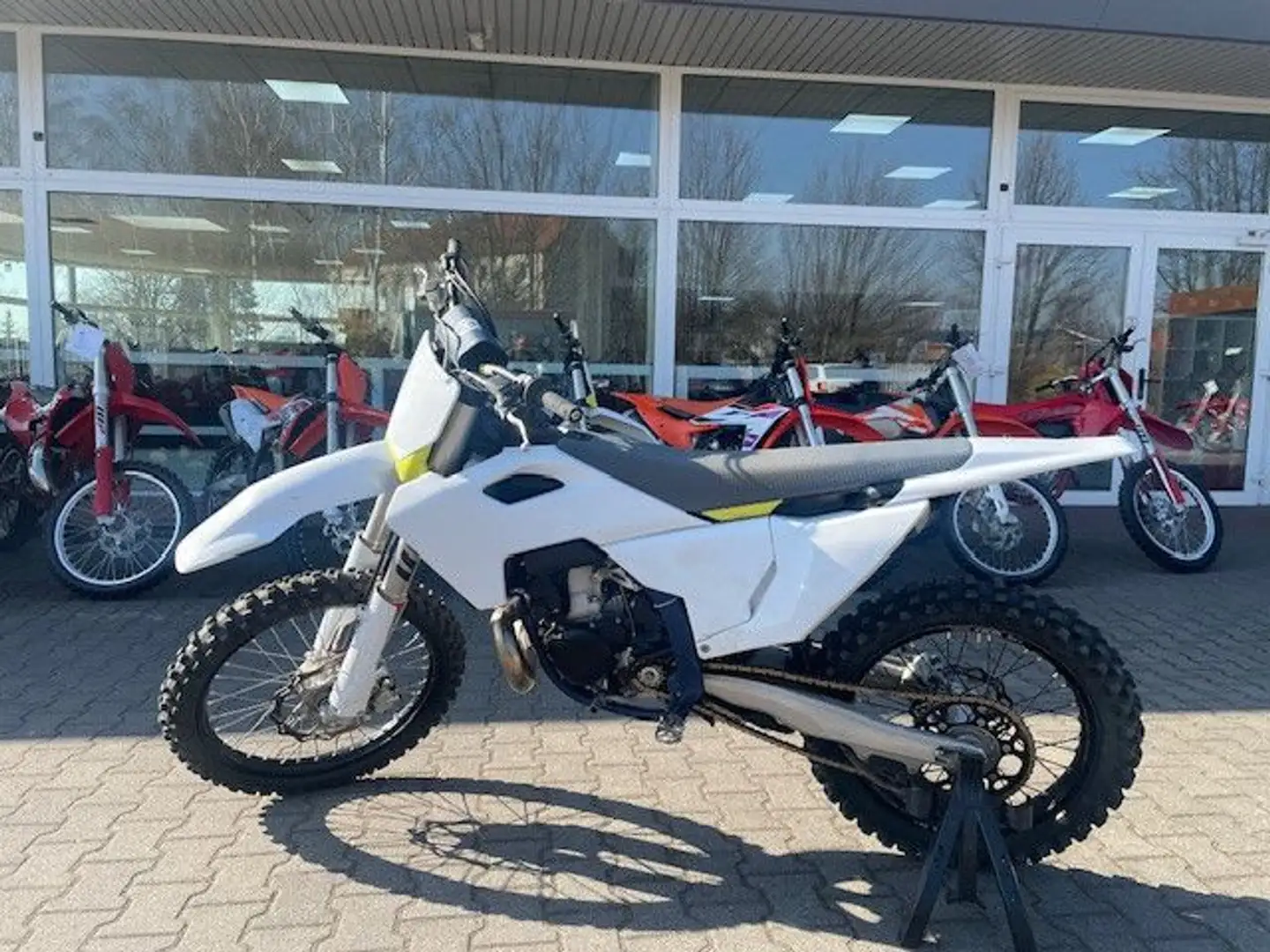 Husqvarna TC 250 MY24 Weiß - 2