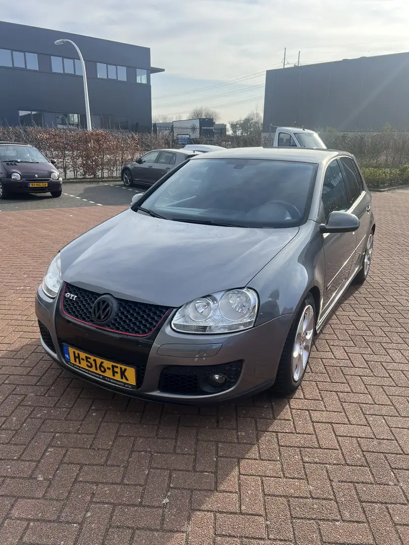 Volkswagen Golf 2.0 TFSI GTI Grey - 1