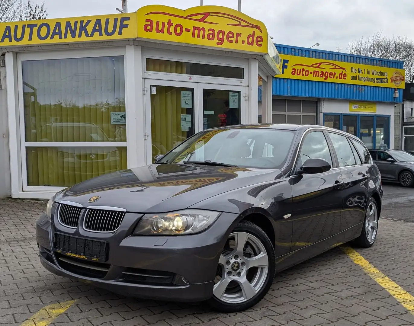 BMW 330 d xDrive Touring*Temp*XEN*PDC*Shz*Tüv07.2026 Grau - 1