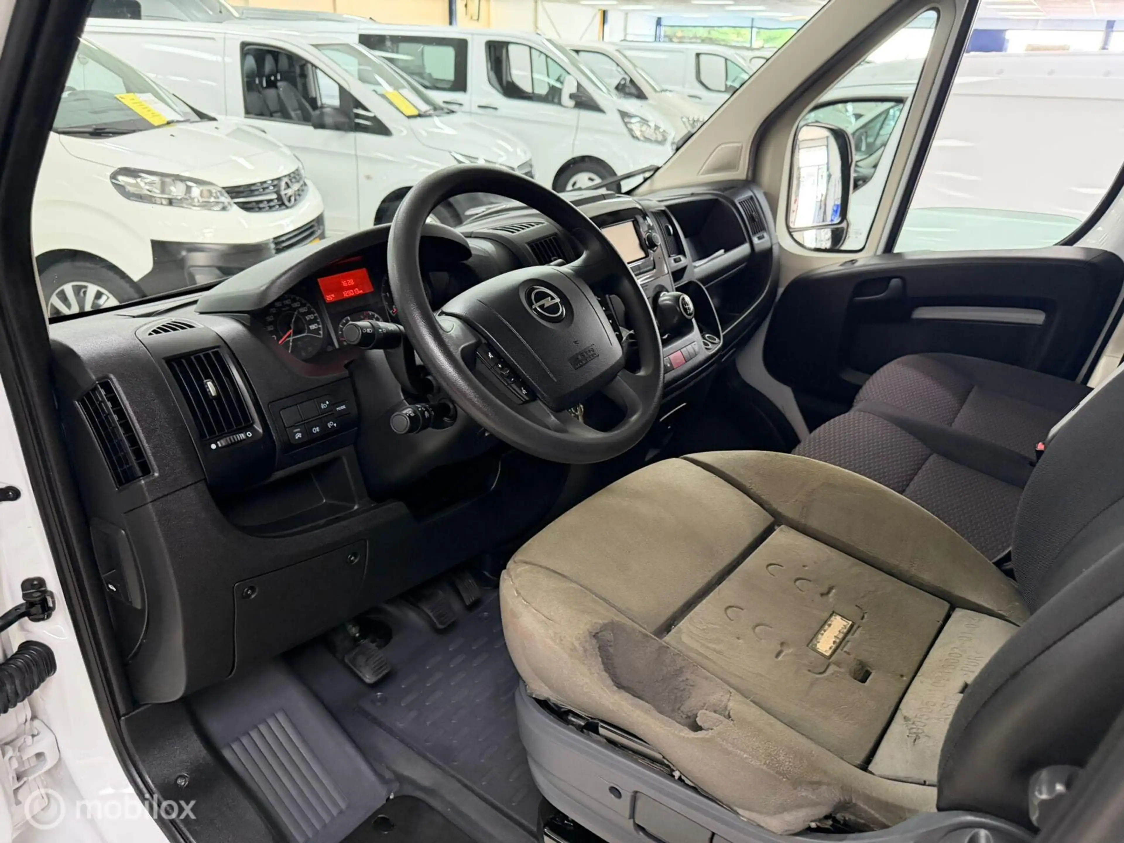 Opel Movano bestel 2.2D 120 L3H3 Edition 128.000 km — photo 7