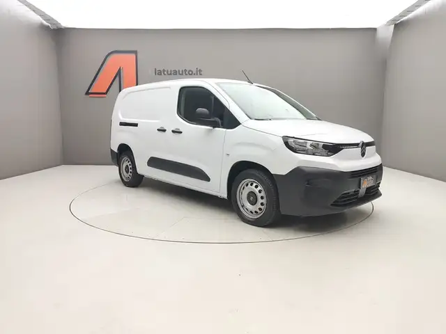Citroen Berlingo view 3