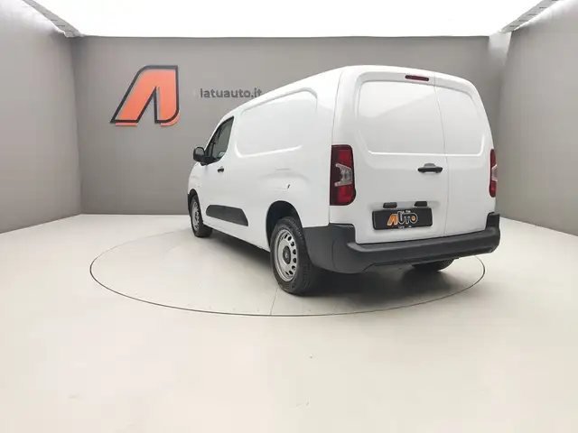 Citroen Berlingo view 5