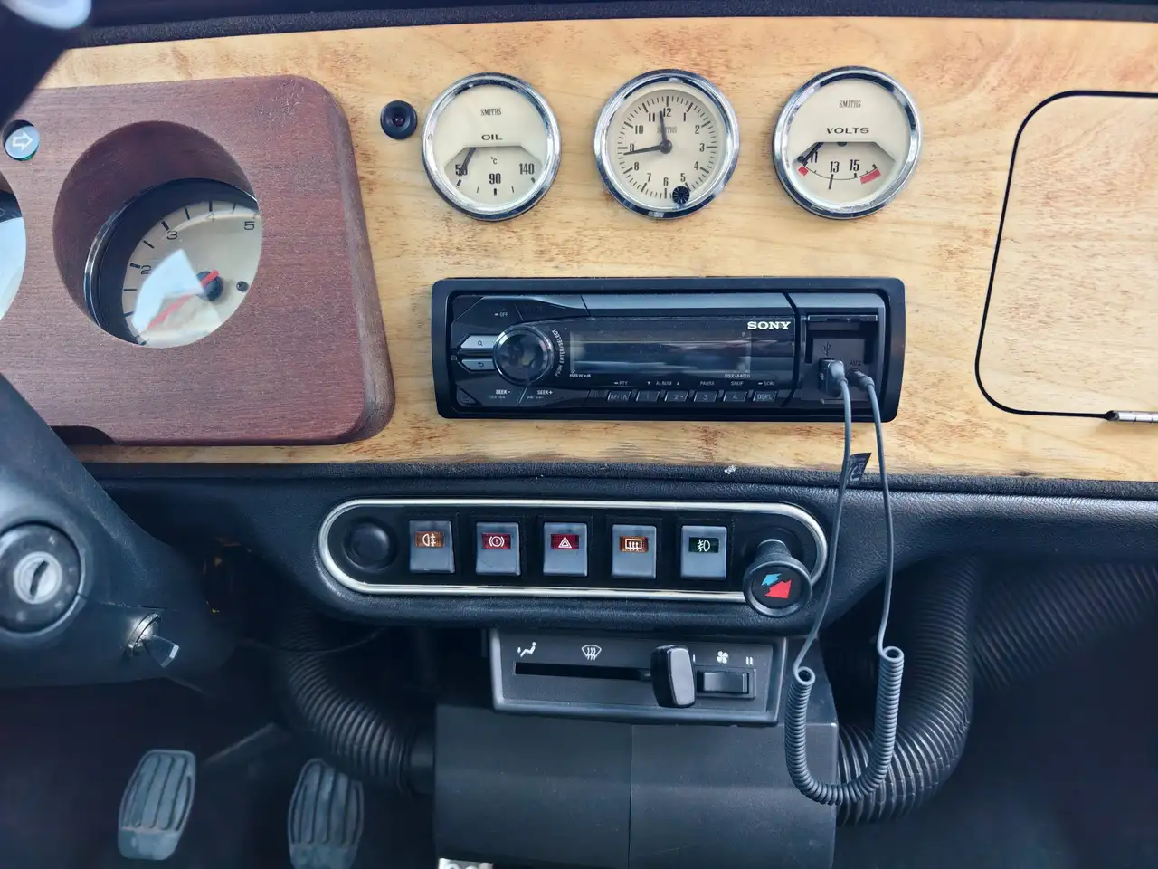 Rover MINI Cooper 1.3 MPi mit Sportpaket, foto 10