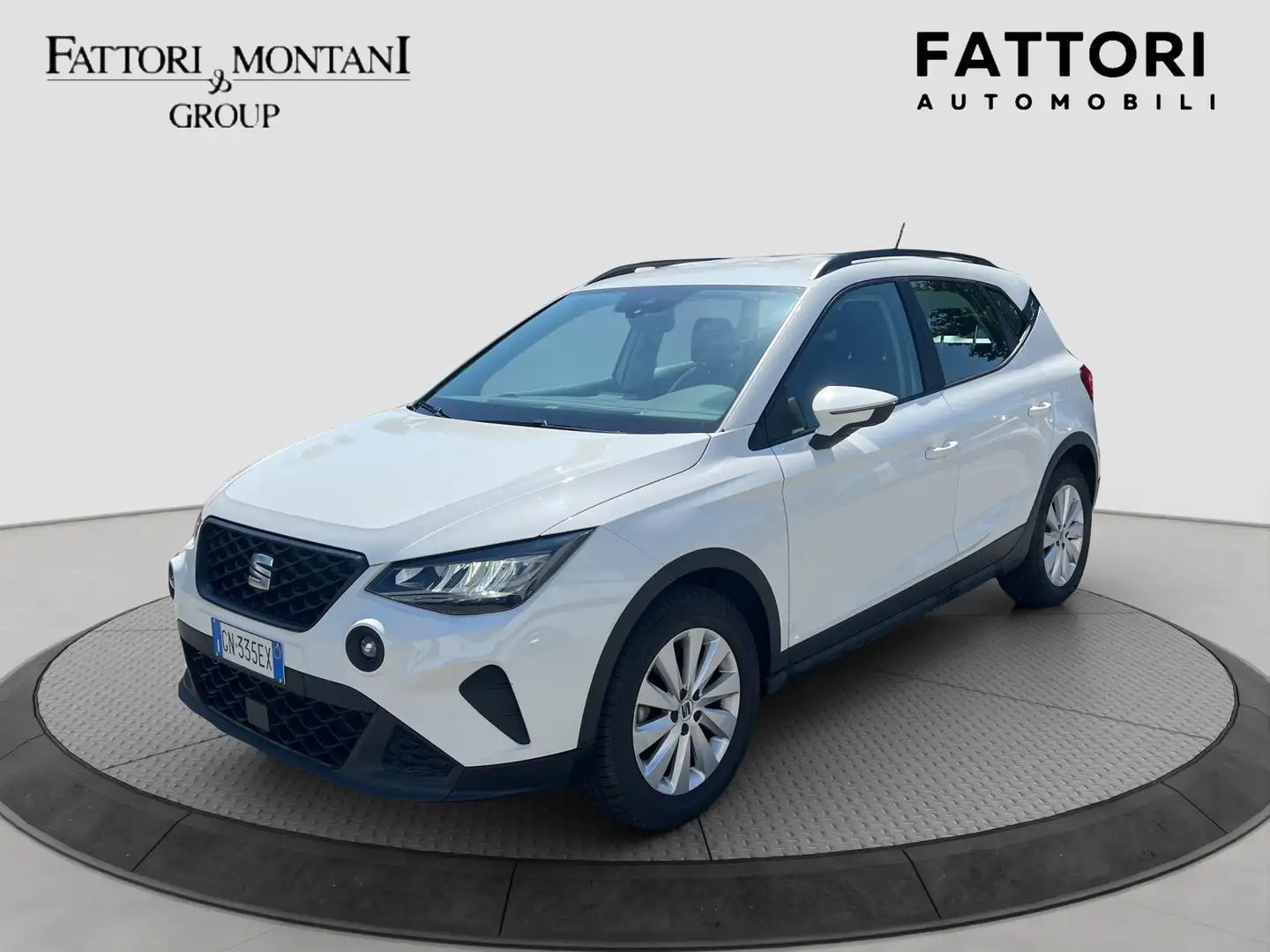 SEAT Arona Arona 1.0 ecotsi Style 110cv dsg Bianco - 2