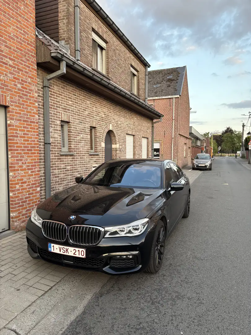 BMW 740 740e iPerformance M Sport Pakket Noir - 1