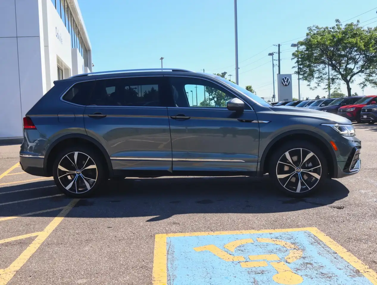 Volkswagen Tiguan снимка Volkswagen Tiguan