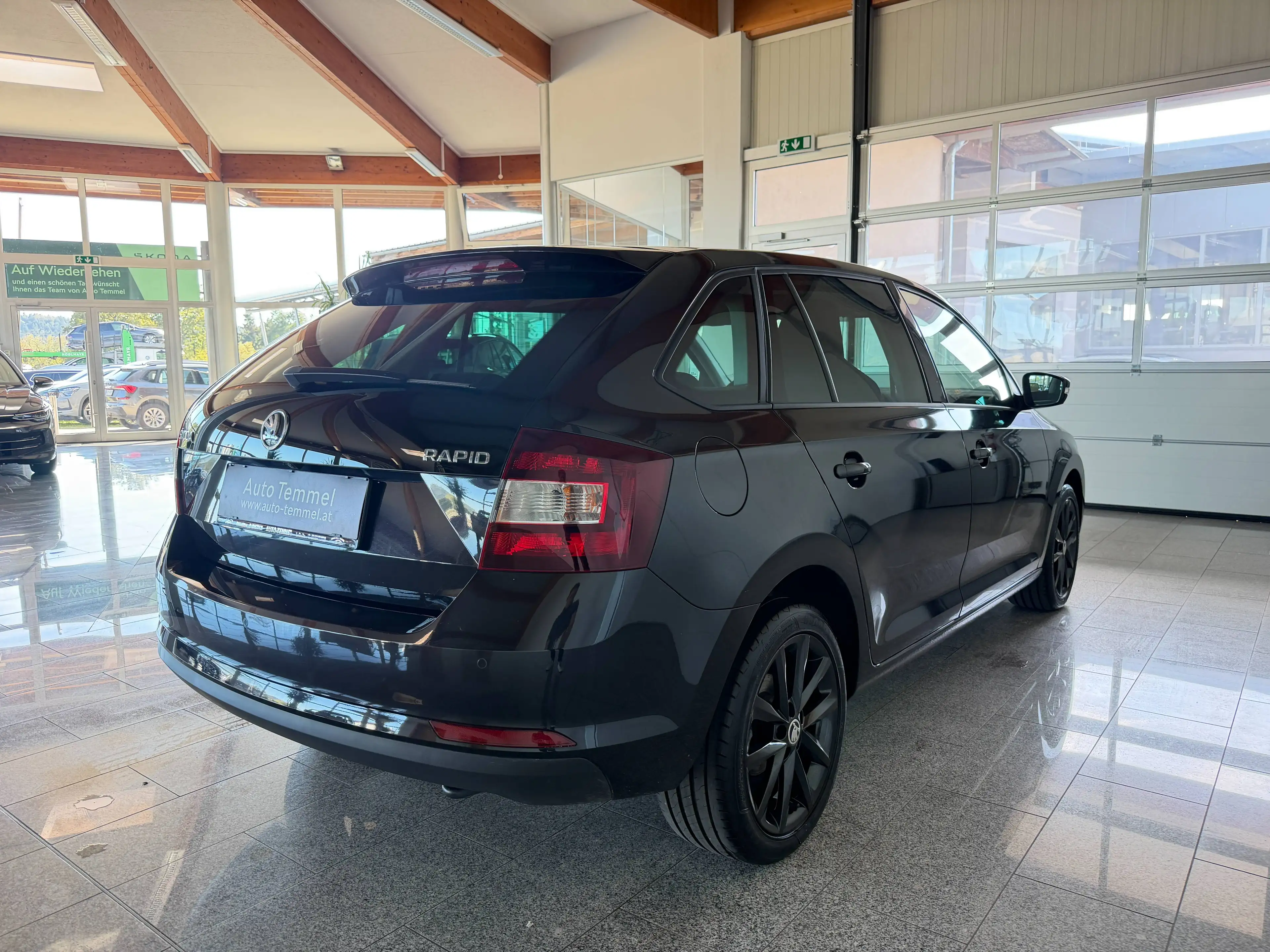 Skoda Rapid/Spaceback Sport TSI — photo 4