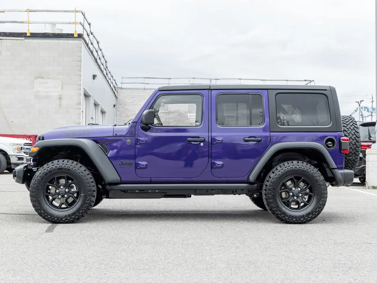 Jeep Wrangler снимка Jeep Wrangler