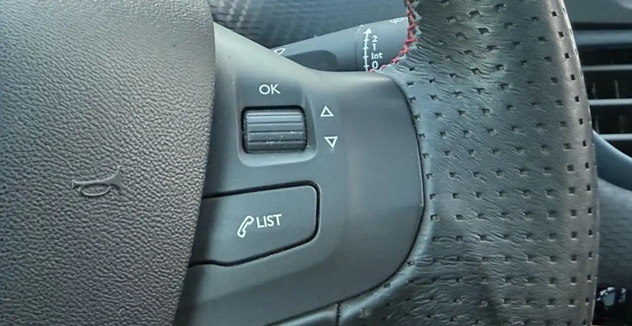 Peugeot 2008 2008 — photo 25