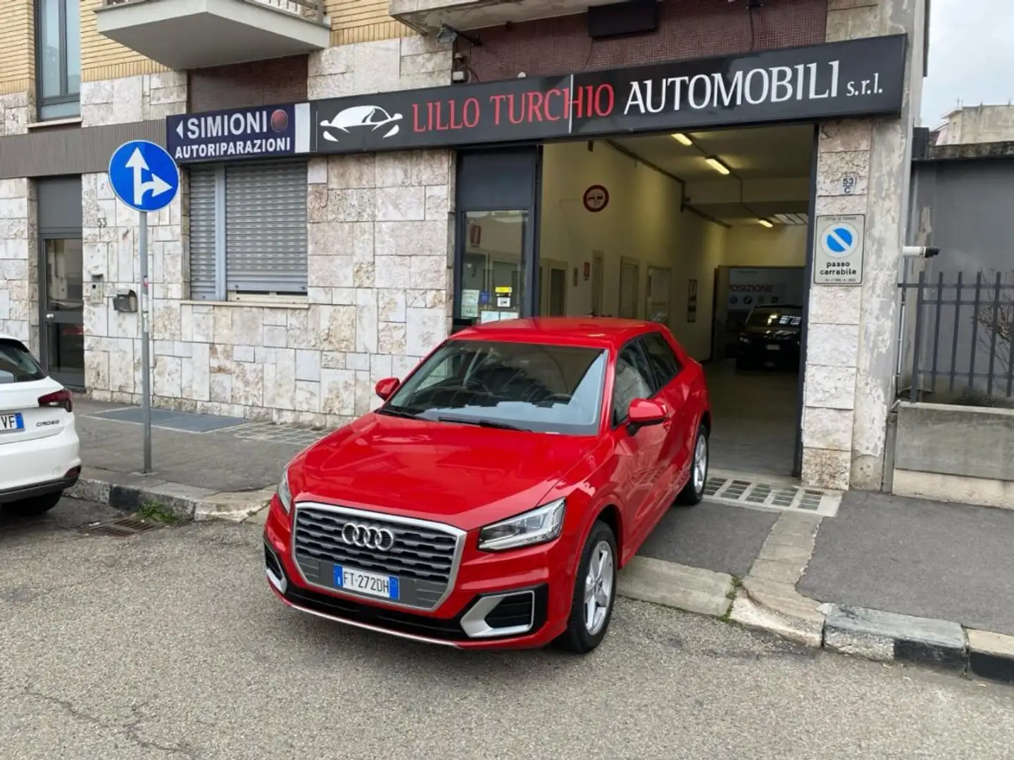 Audi Q2 1.0 TFSI S tronic S line Edition Rosso - 1