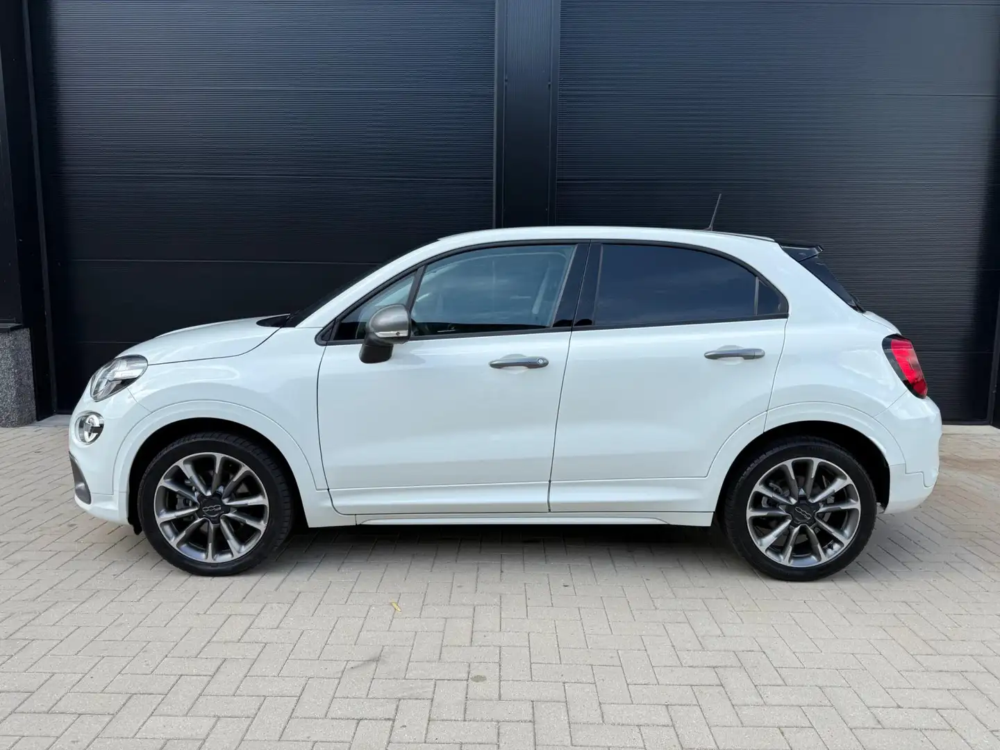 Fiat 500X 1.5 Hybrid Sport 2024 20dkm leer automaat btw gara Wit - 2
