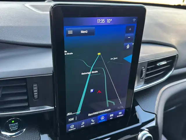 Ford Explorer view 14