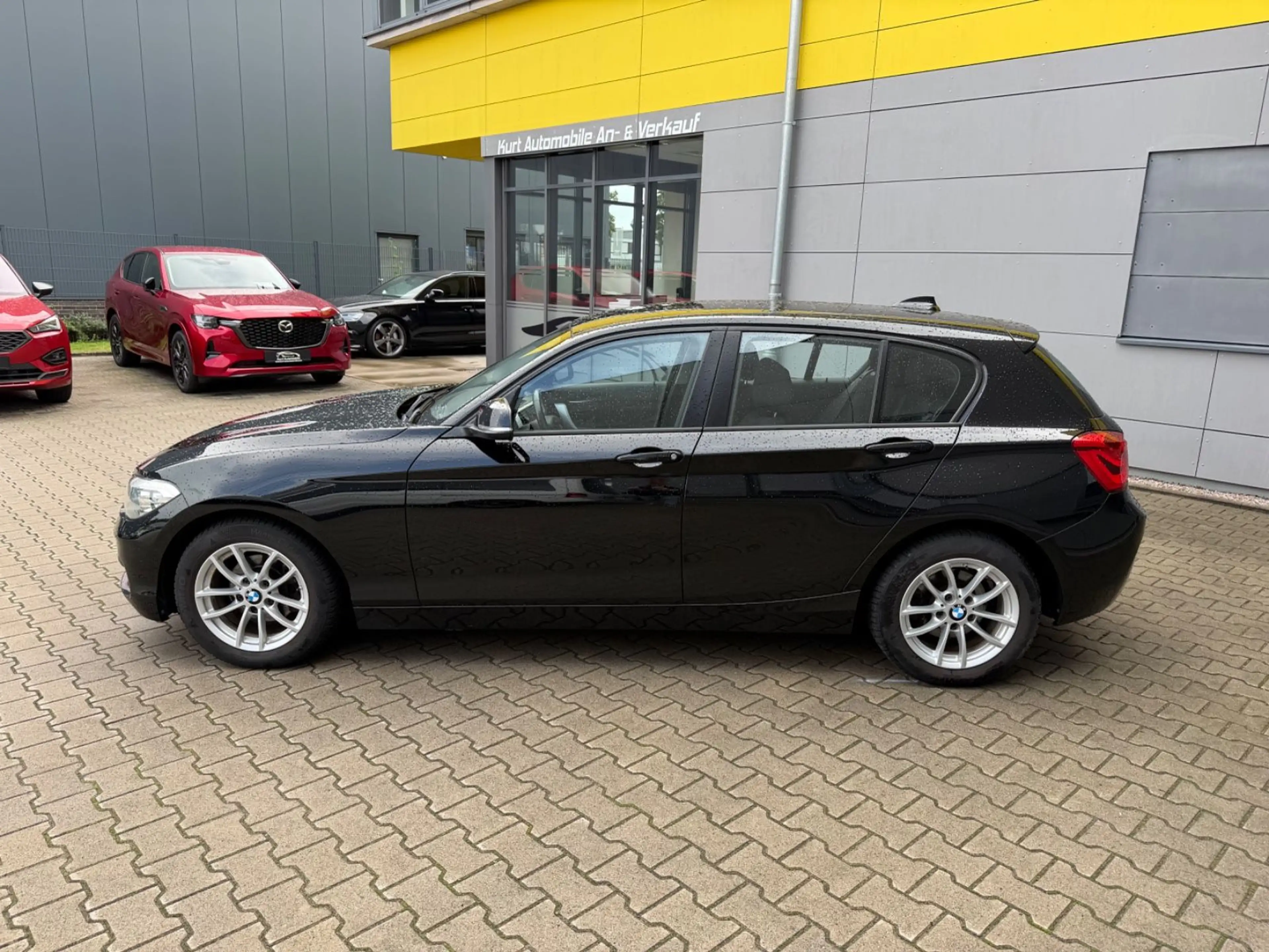 BMW 118 i/LIMOUSINE/SHZ/KLIMA/NAVI/LIMITER/6 GANG — photo 4