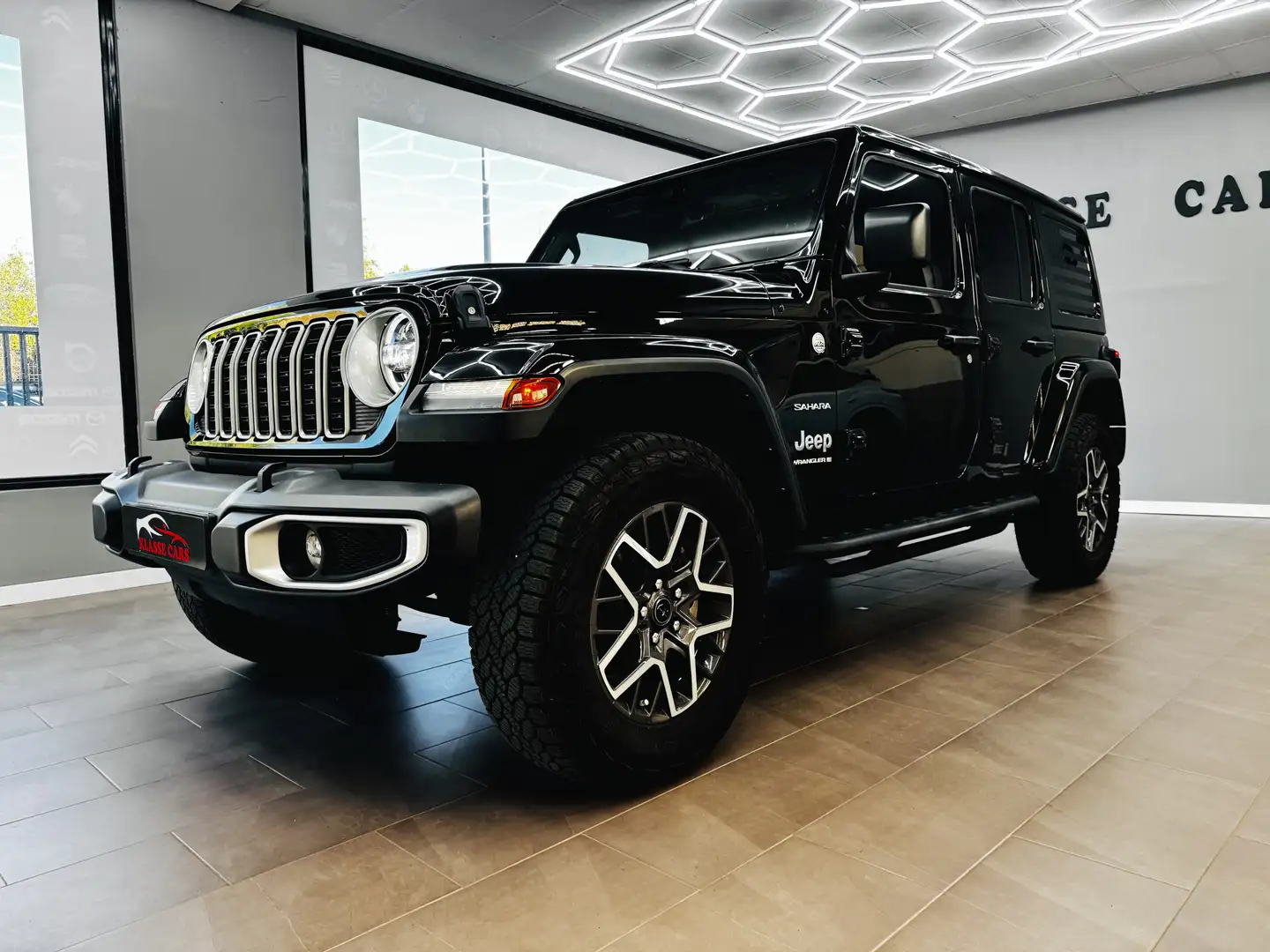 Jeep Wrangler Unlimited 2.0T GME Sahara 272 8ATX Negro - 2