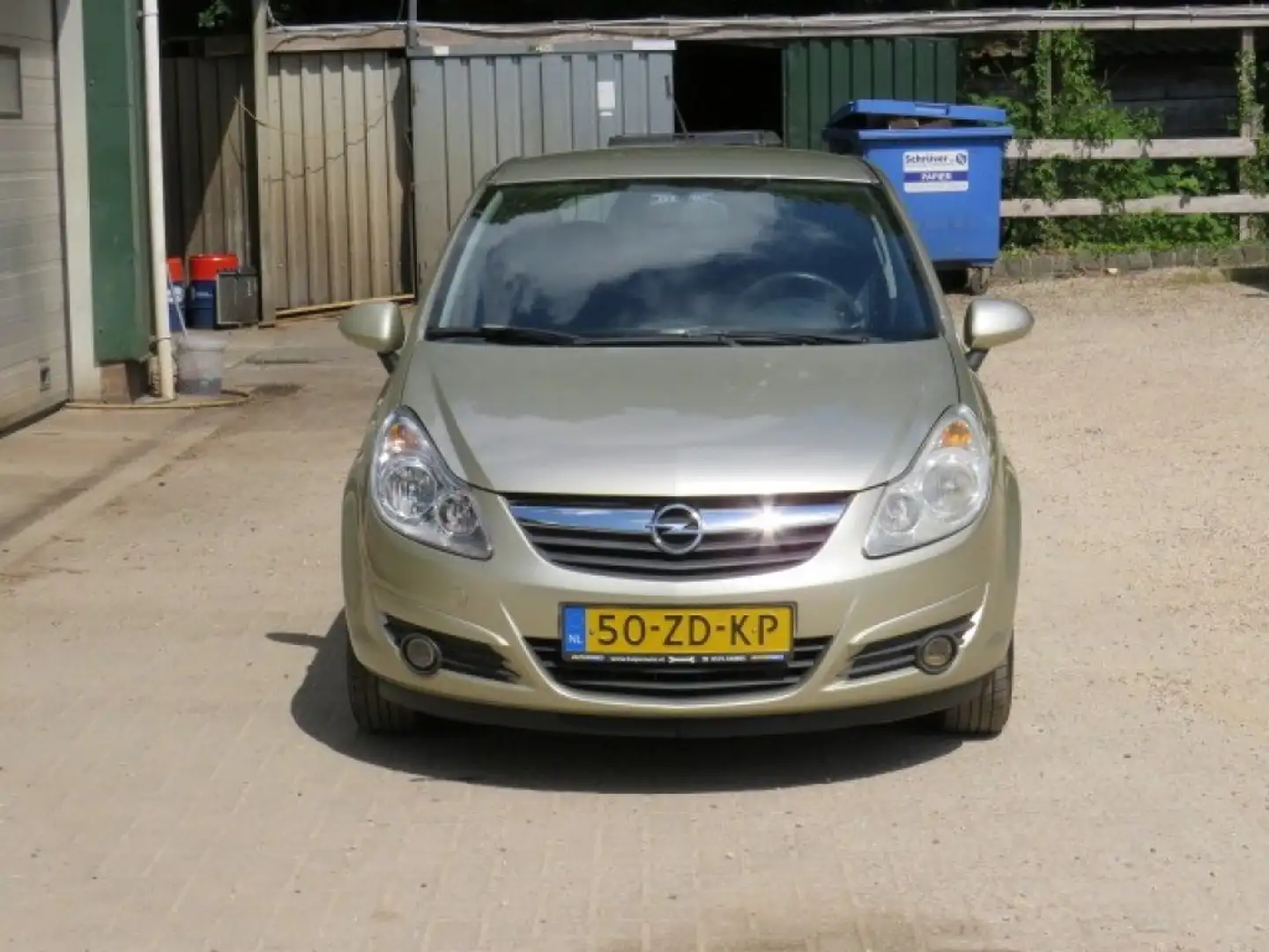 Opel Corsa 1.2-16V ENJOY Beige - 2
