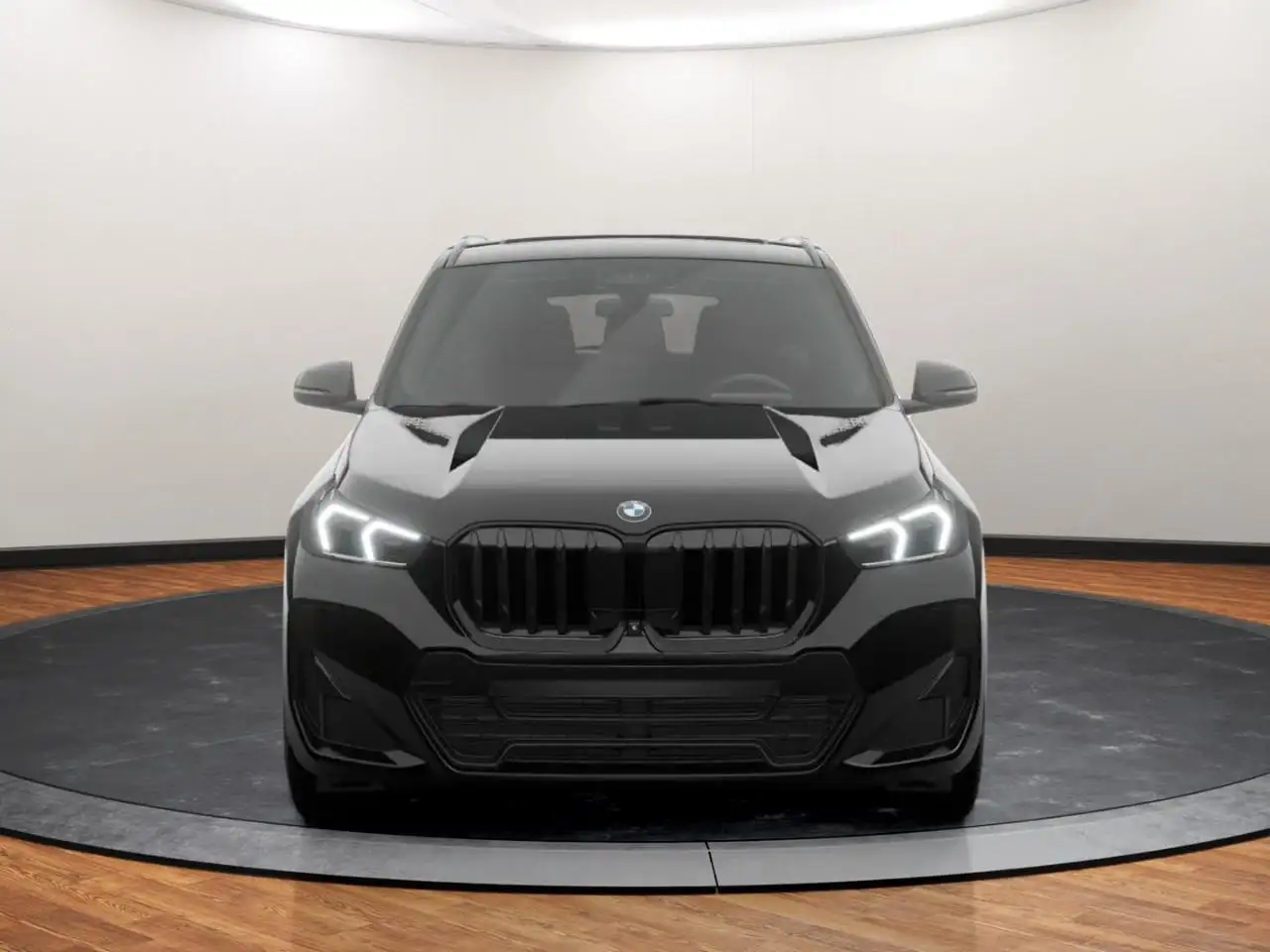 BMW X1 снимка BMW X1