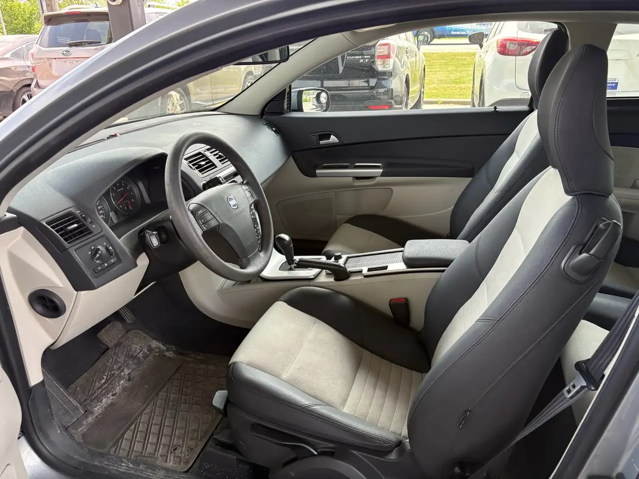 Volvo C30 снимка Volvo C30