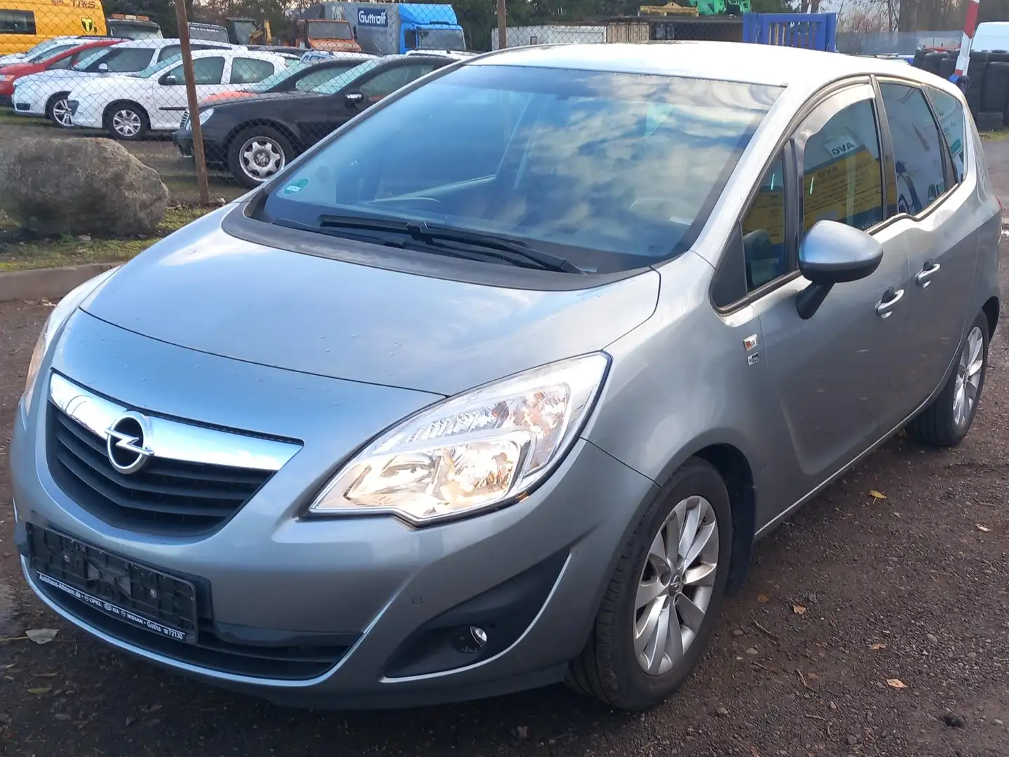 Opel Meriva Meriva 1.4 150 Jahre Grau - 1