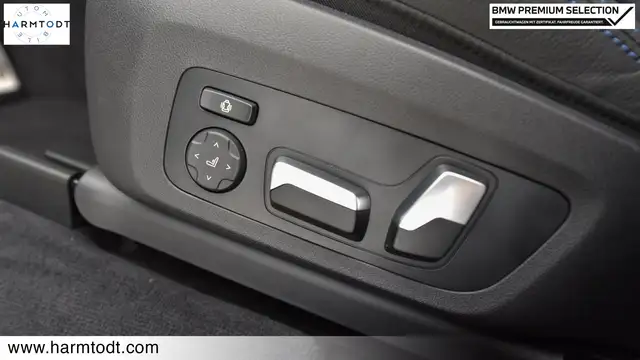 BMW X3 view 16