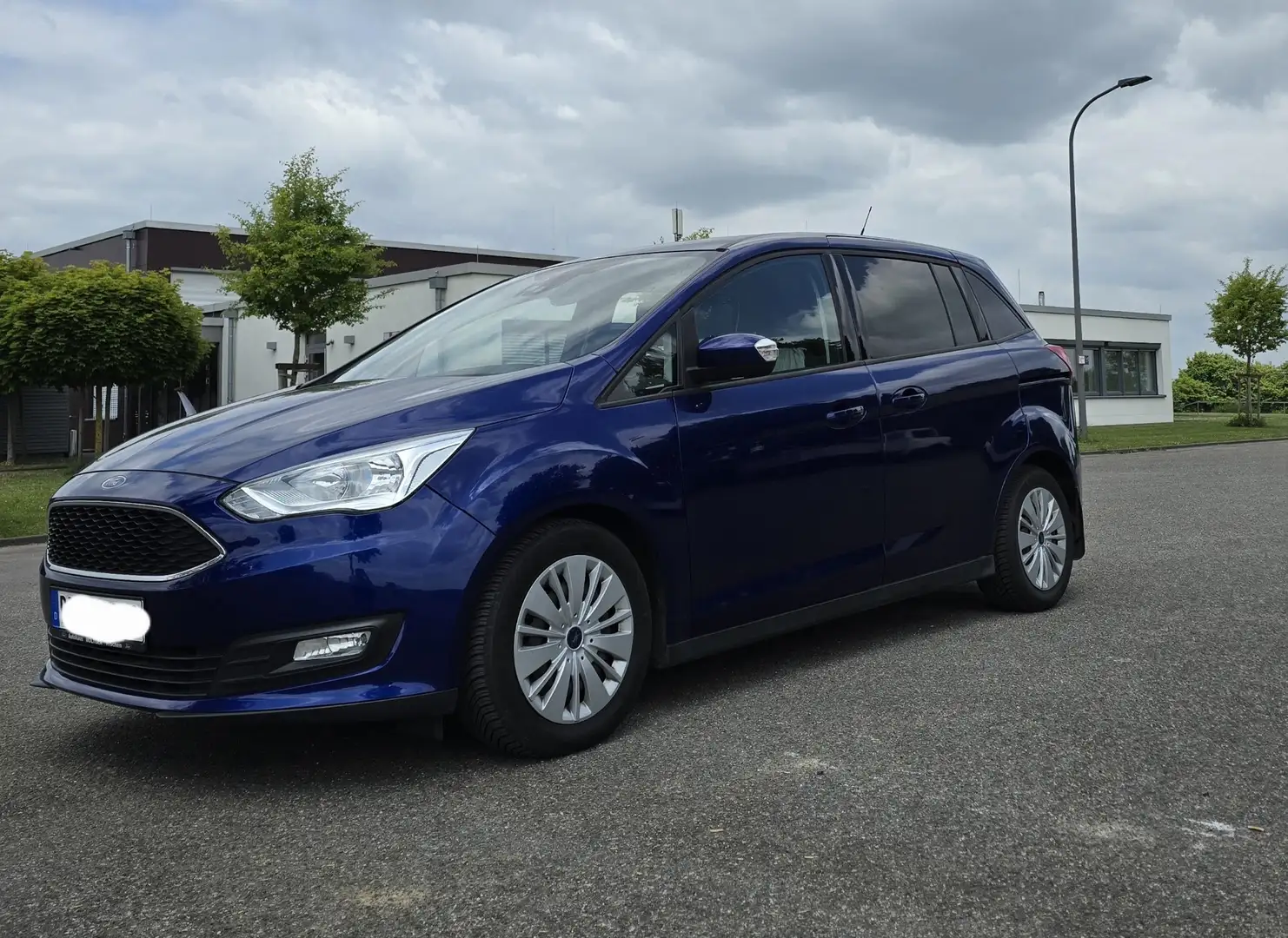 Ford Grand C-Max 1.0 EcoBoost Start-Stopp-System Titanium Bleu - 1