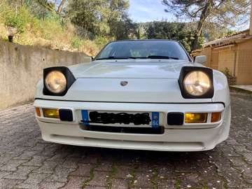 944