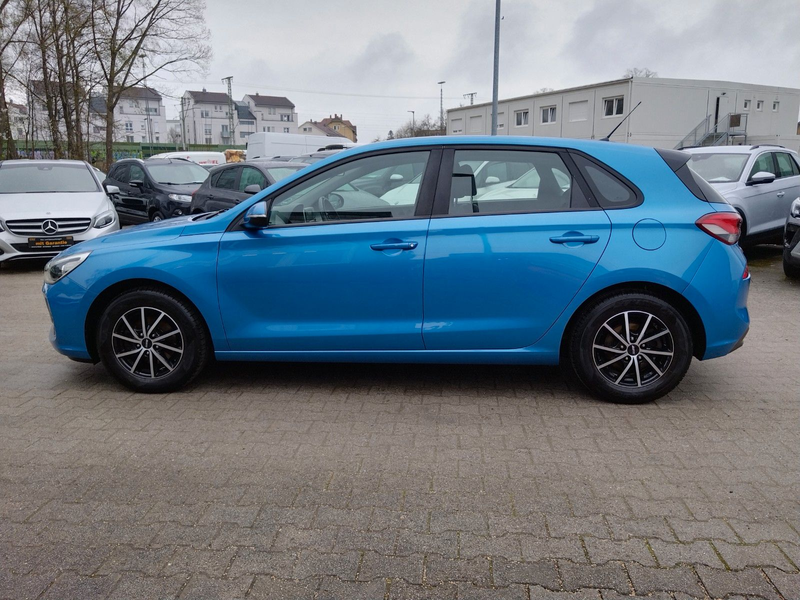 Hyundai i30 1.4 Select+67000+TÜV/NEU+GARANTIE+KLIMA+SHZ — photo 3