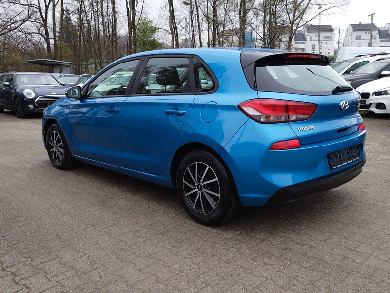 Hyundai i30 1.4 Select+67000+TÜV/NEU+GARANTIE+KLIMA+SHZ — photo 4