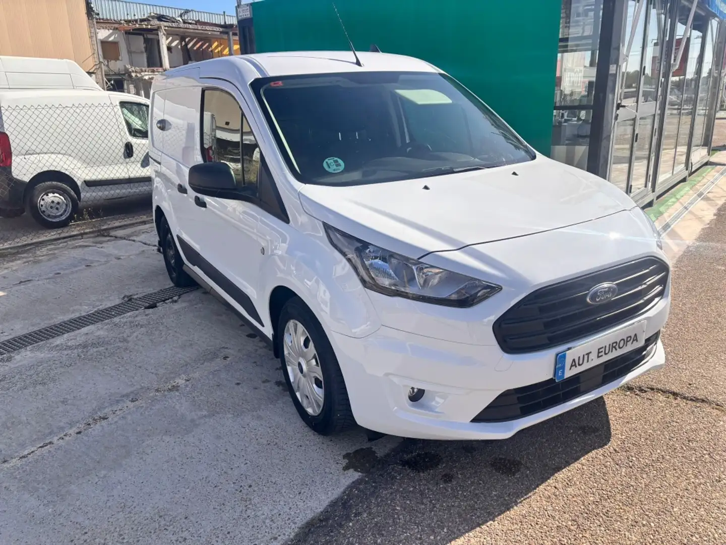 Ford Connect Comercial FT 200 Van L1 S&S Trend 75 Blanco - 1