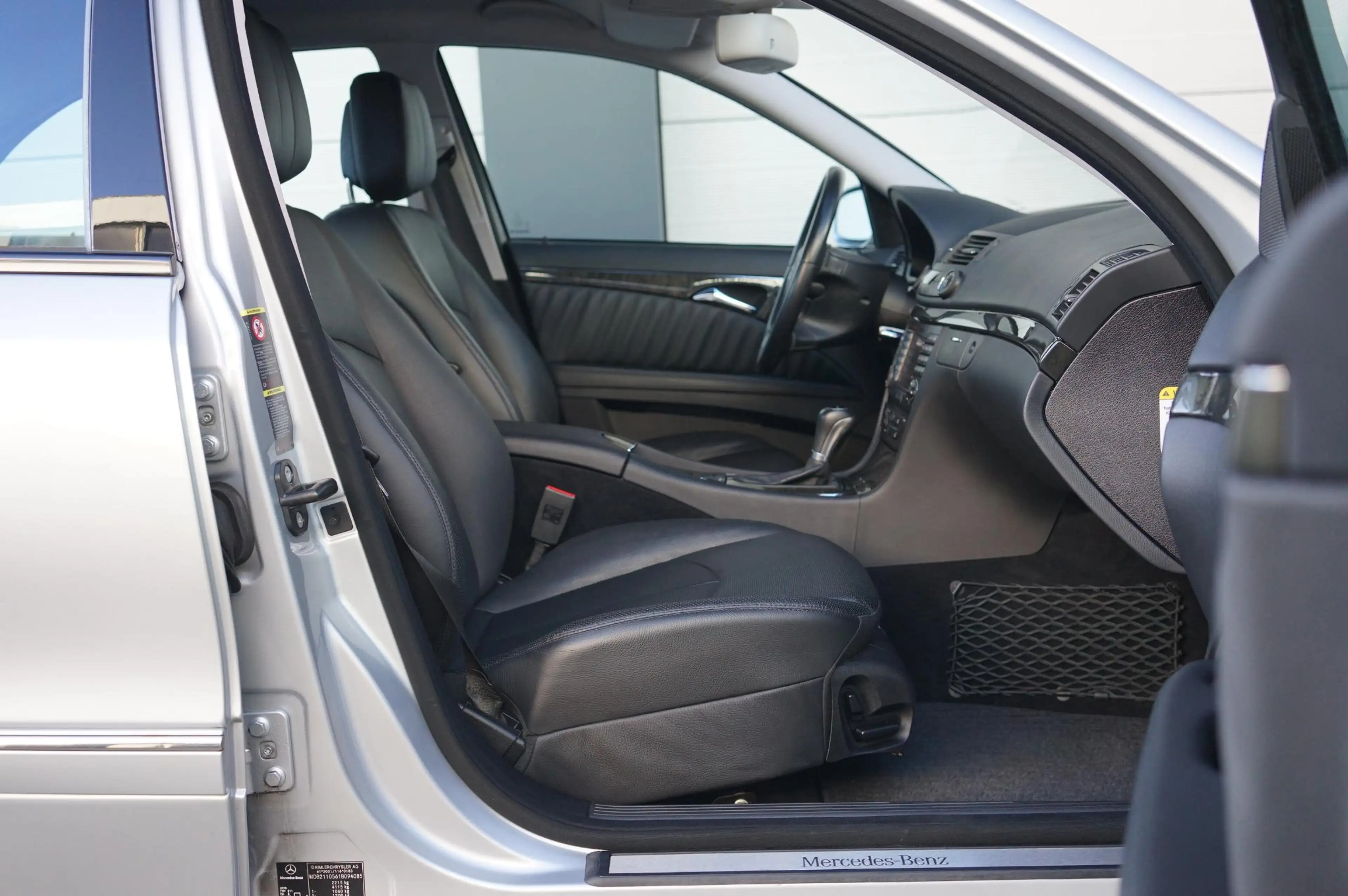 Mercedes-Benz E 350 Avantgarde — photo 5