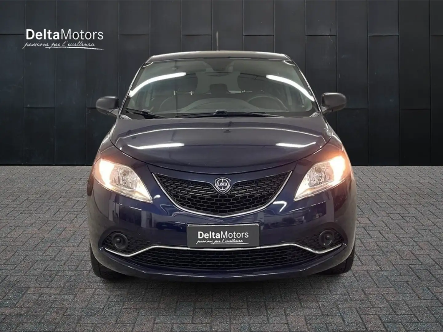Lancia Ypsilon 5 Porte 1.2  Silver Bleu - 2
