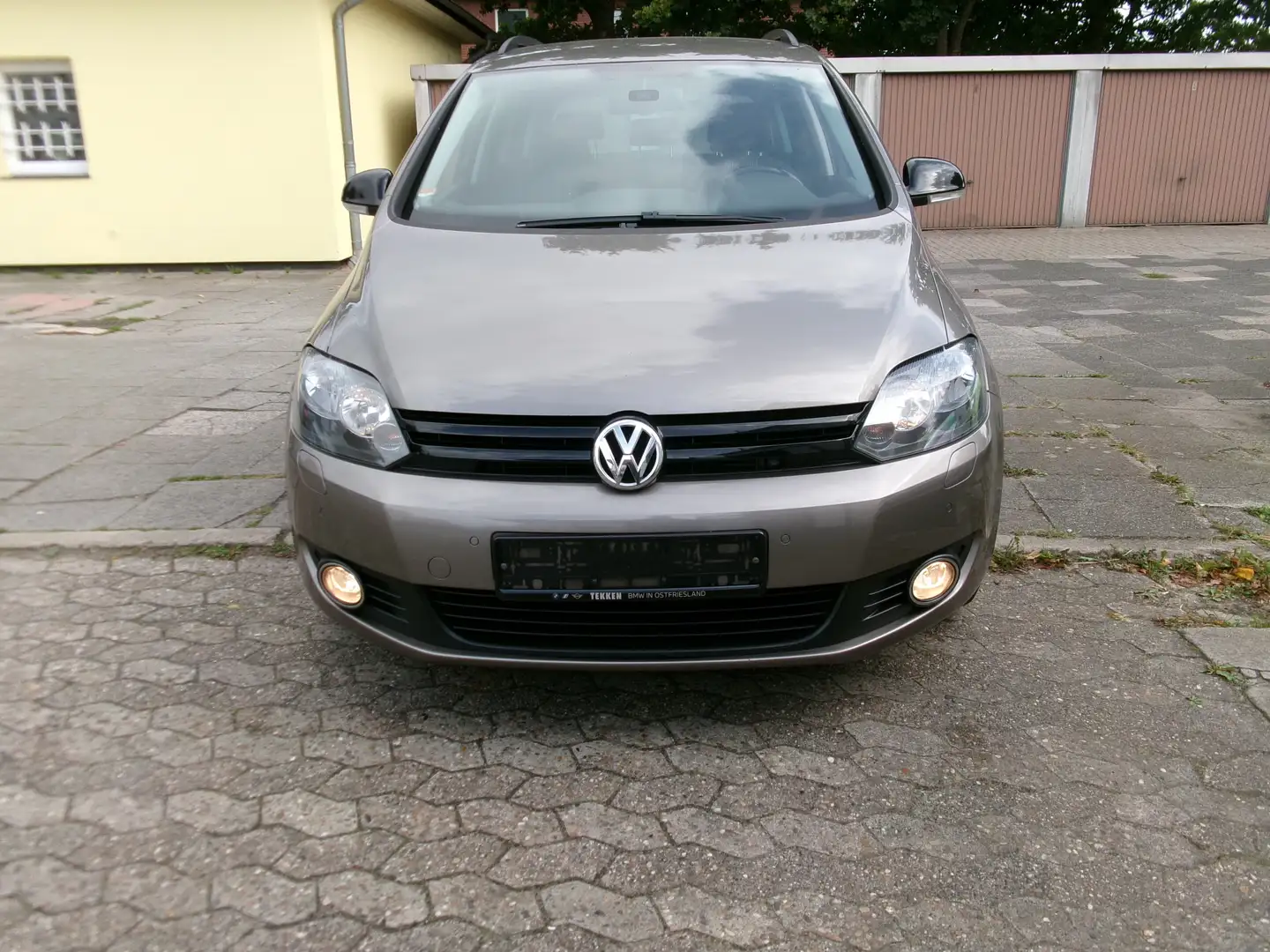 Volkswagen Golf Plus Golf VI Plus 1.2 TSI MATCH HU/AU NEU Beige - 2