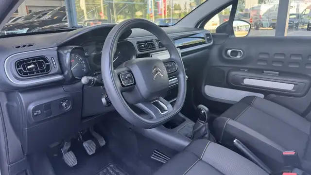 Citroen C3 view 8