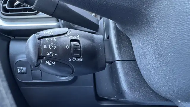 Citroen C3 view 18