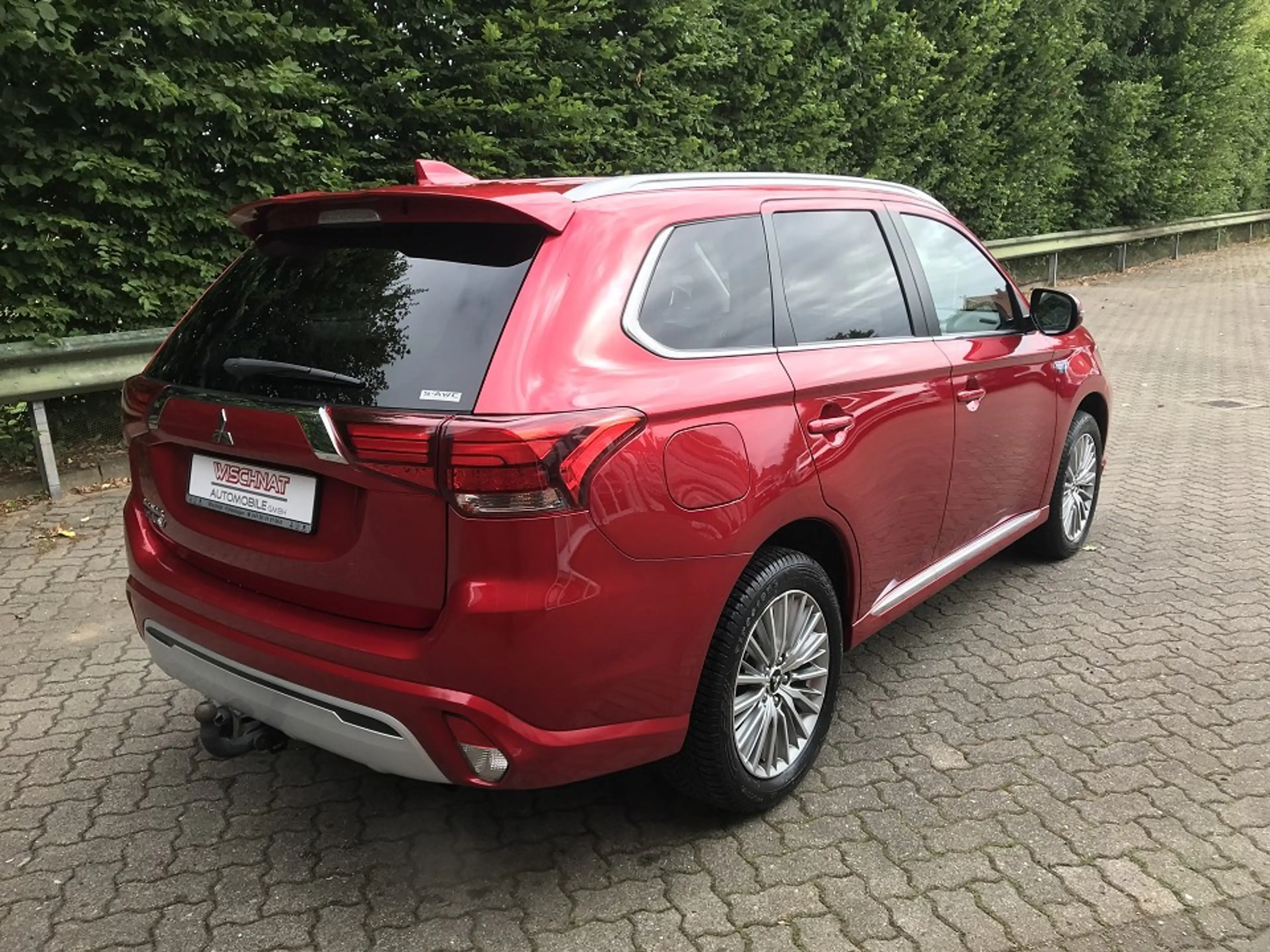 Mitsubishi Outlander Plug-in Hybrid Basis mit Spirit Paket — photo 6