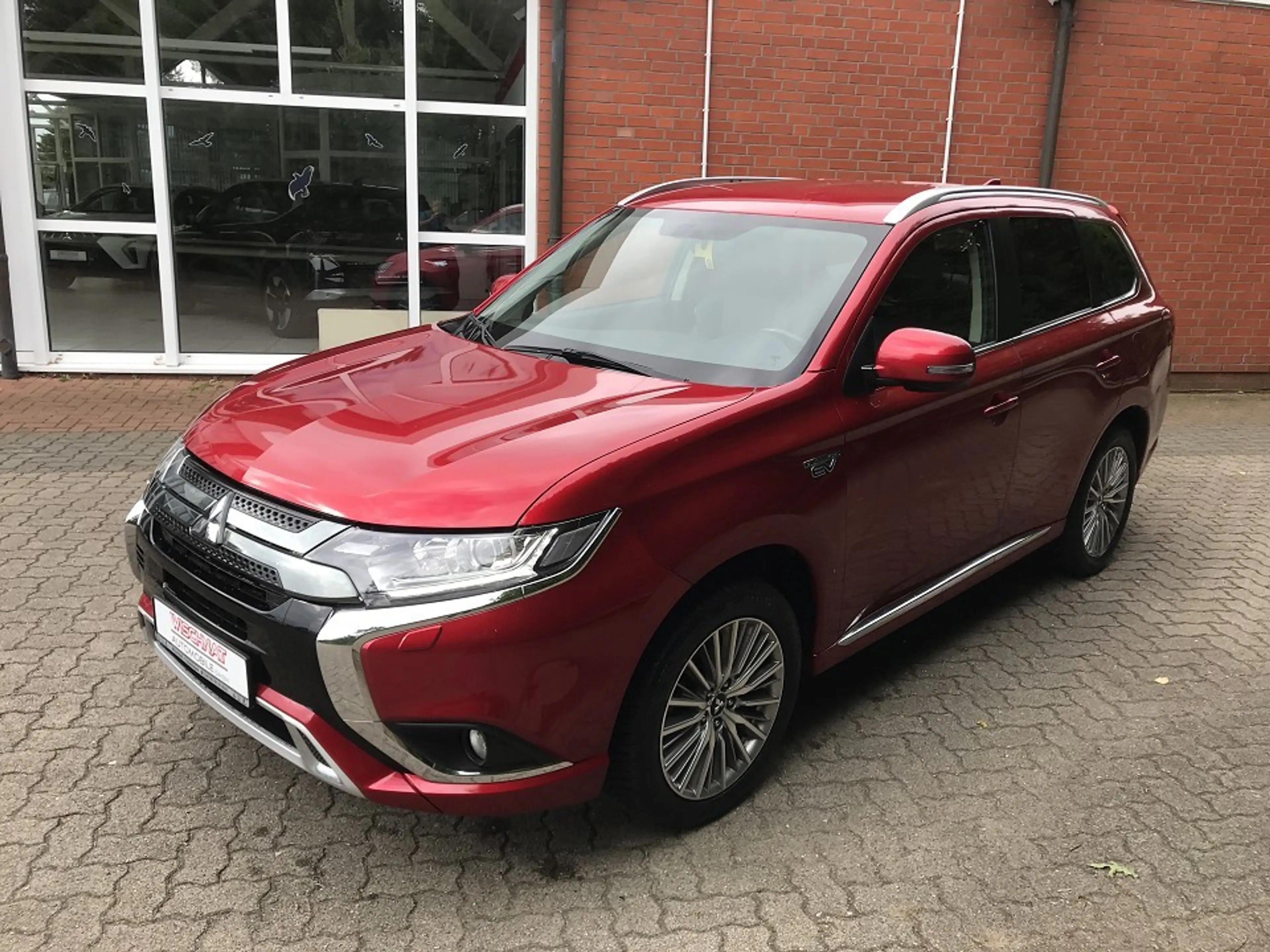 Mitsubishi Outlander Plug-in Hybrid Basis mit Spirit Paket