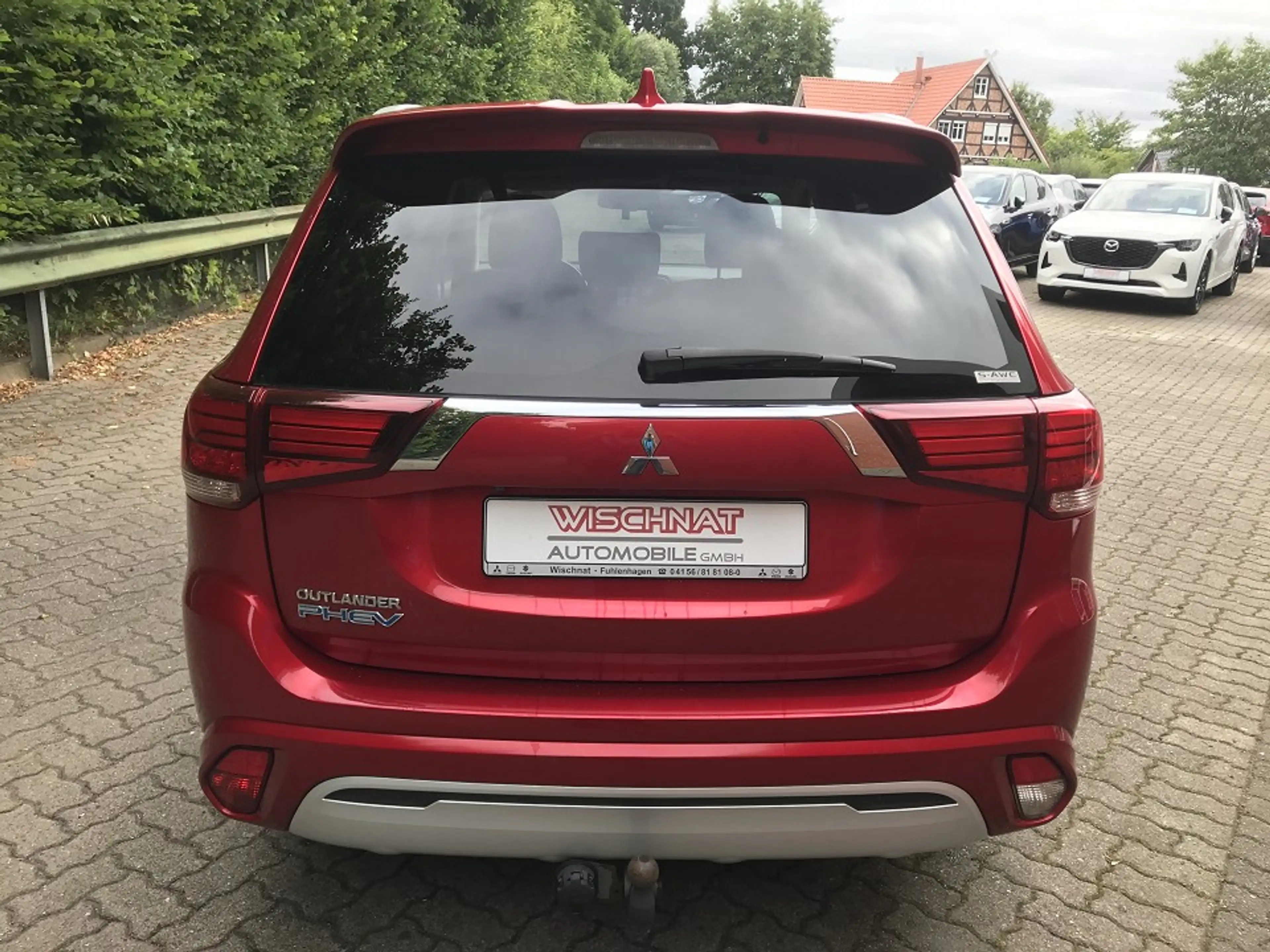 Mitsubishi Outlander Plug-in Hybrid Basis mit Spirit Paket — photo 8