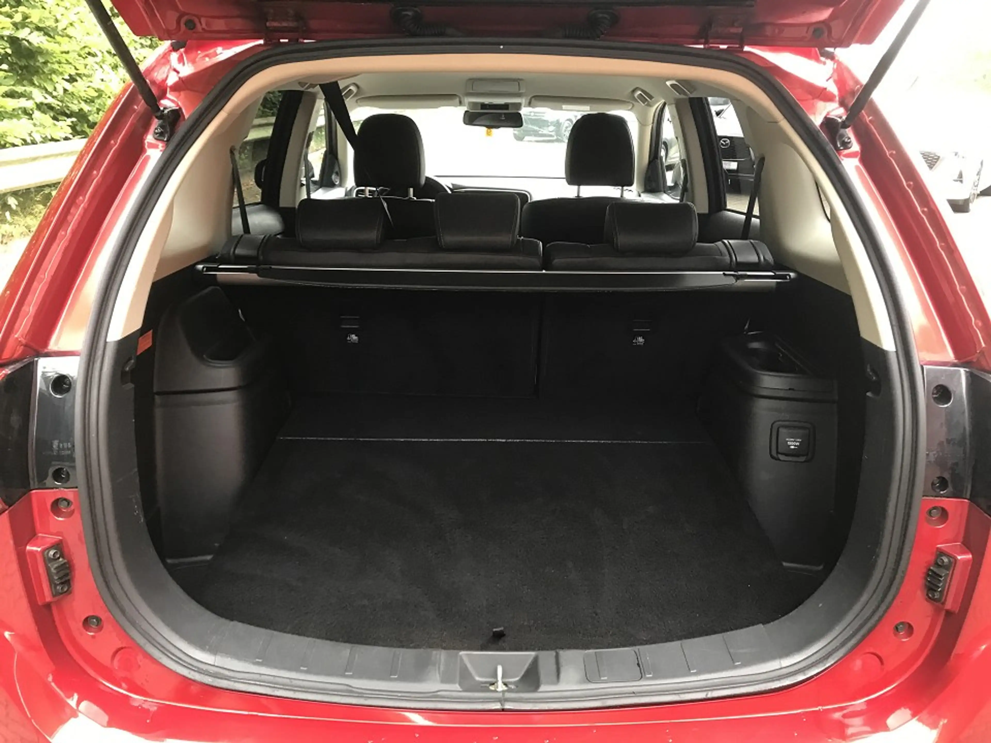 Mitsubishi Outlander Plug-in Hybrid Basis mit Spirit Paket — photo 9