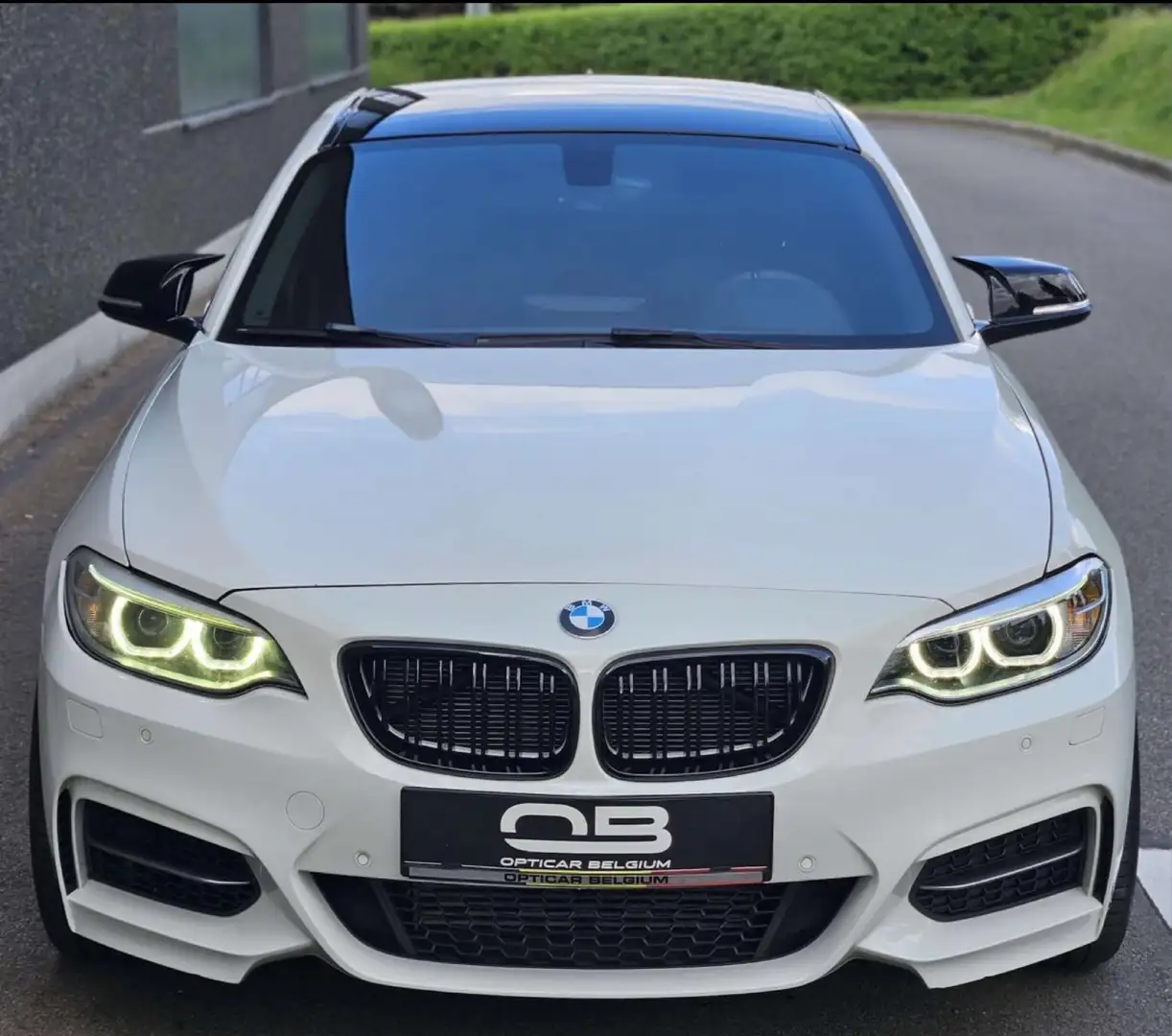 BMW 235 M235i Coupe Sport-Aut. - 1