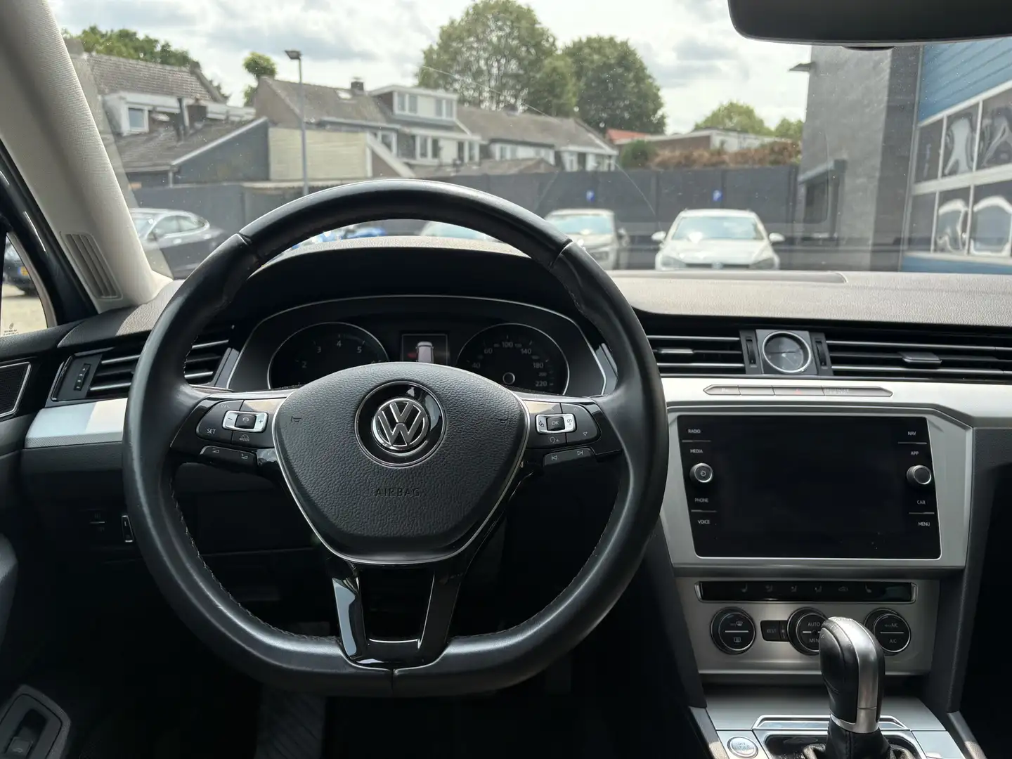 Volkswagen Passat Variant 1.4 TSI ACT comfortline, climate/cruise/navi Šedá - 2