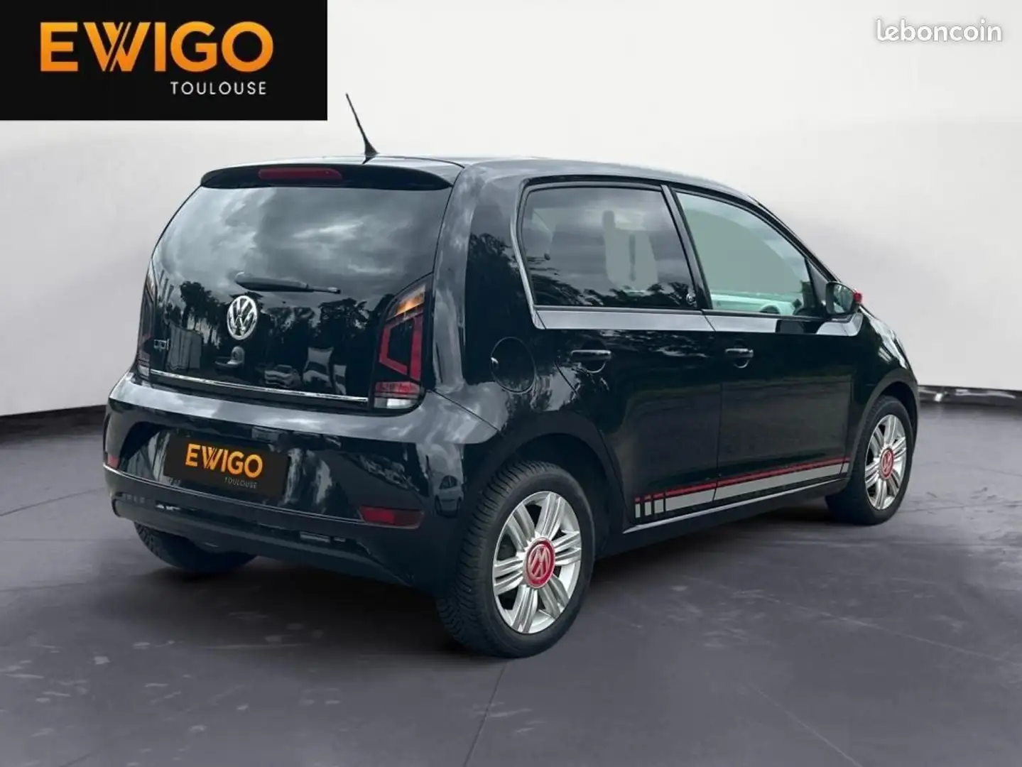 Volkswagen up! 1.0 75CV BEATS-AUDIO Noir - 2