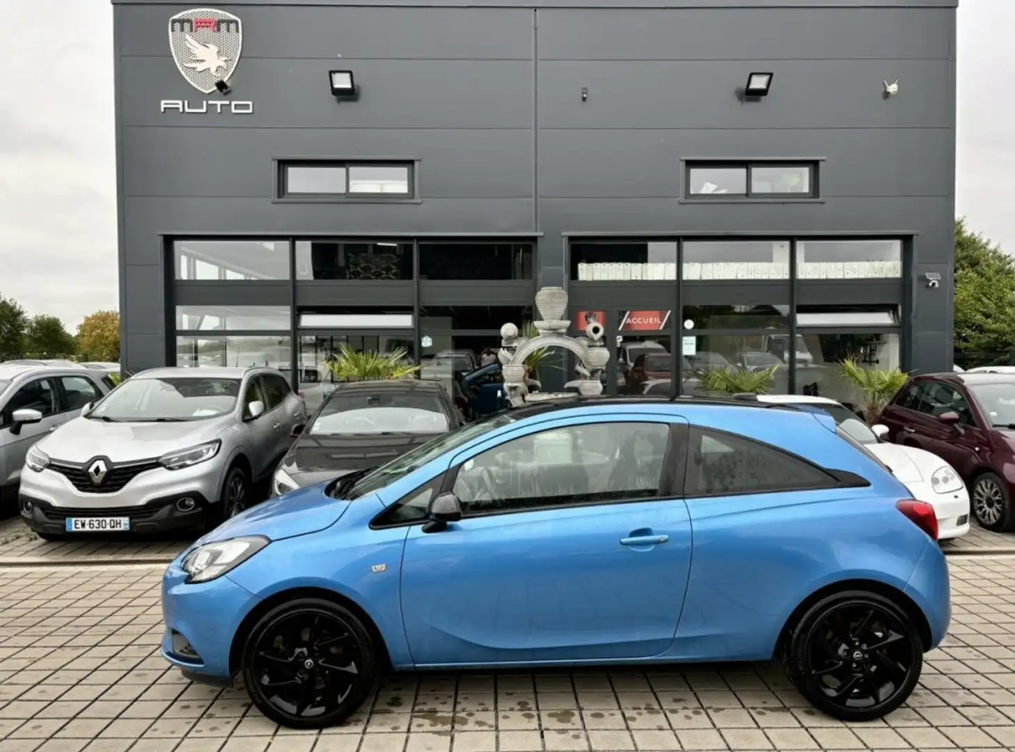 Opel Corsa 1.4 TURBO 100 EDITION Bleu - 1