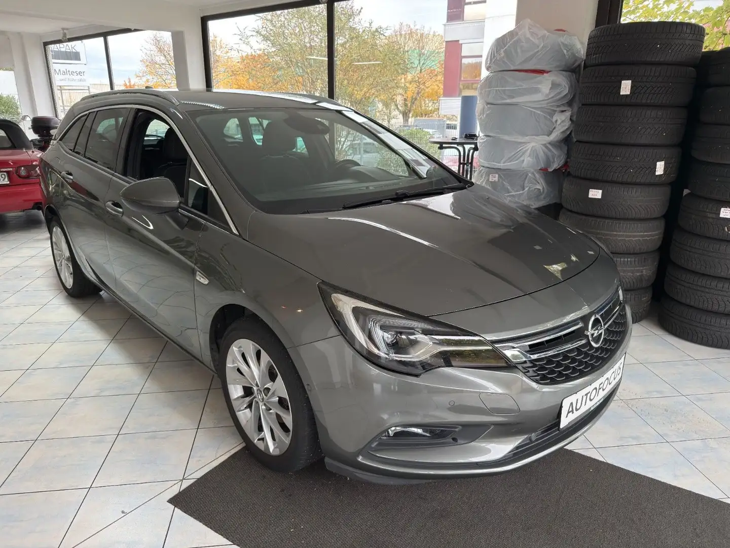 Opel Astra K Sports Tourer Innovation Start/Stop Gris - 1